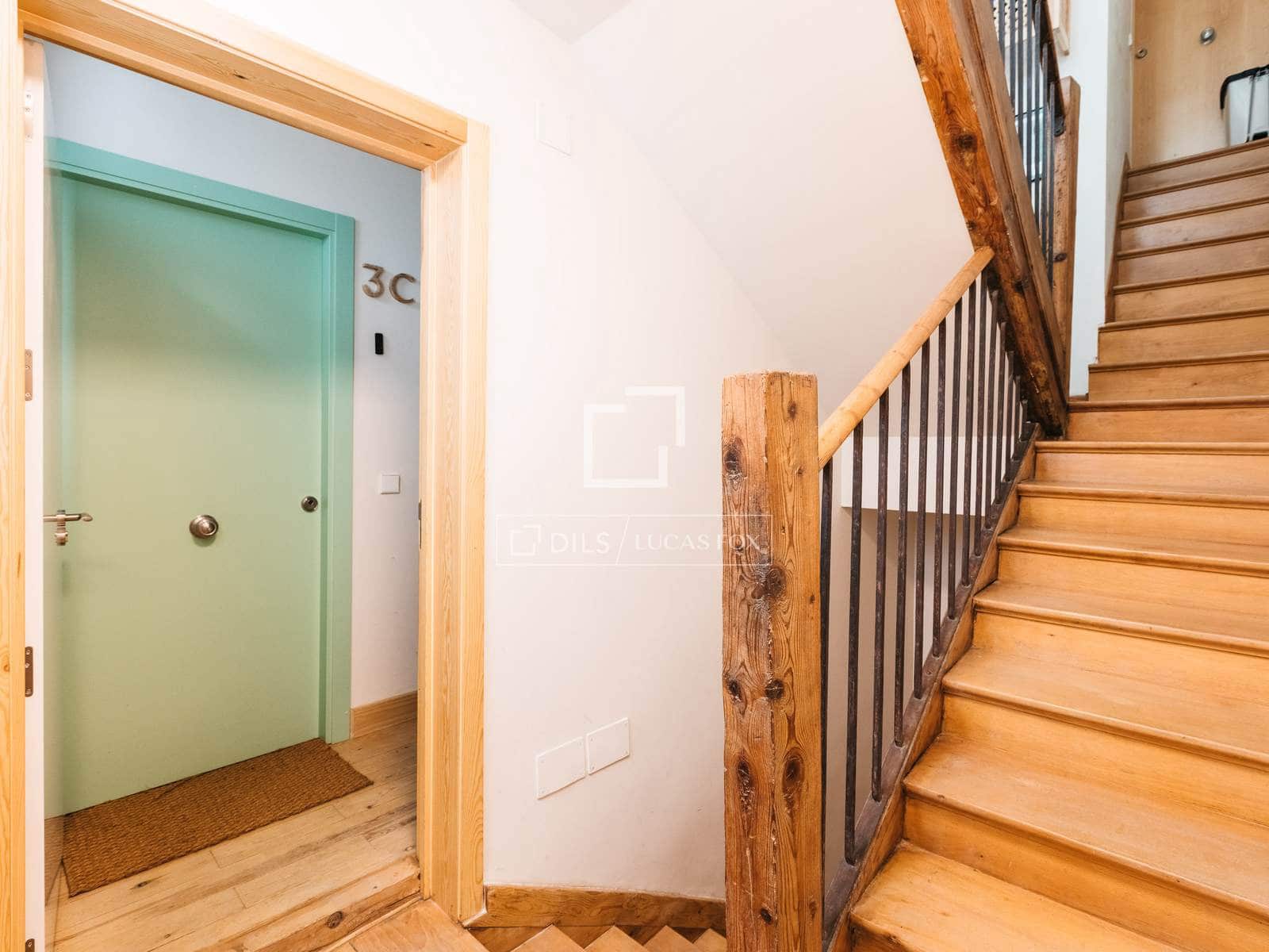 2 makuuhuone Kattohuoneisto vuokrattavana paikassa Madrid kaupunki - 1 800 € (Ref: 9634717)