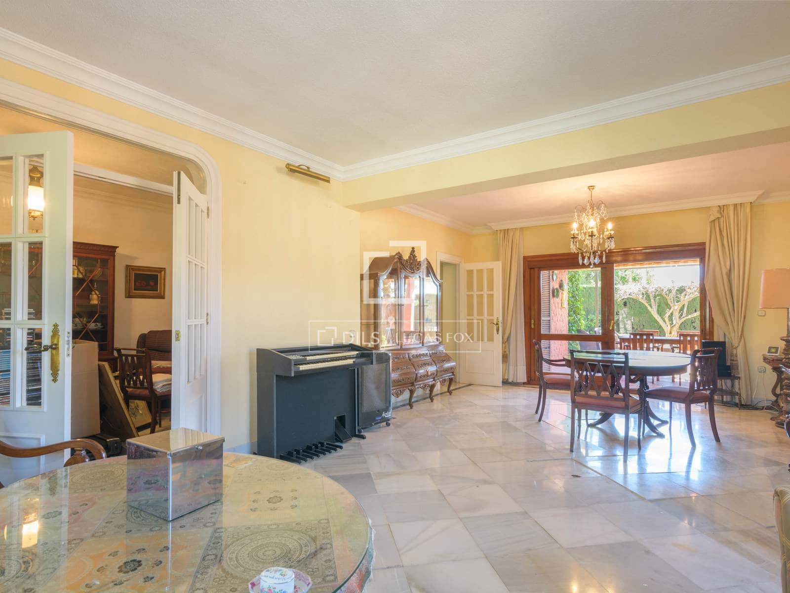 6 makuuhuone Huvila myytävänä paikassa Malaga kaupunki mukana uima-altaan 
autotalli - 1 700 000 € (Ref: 9634718)