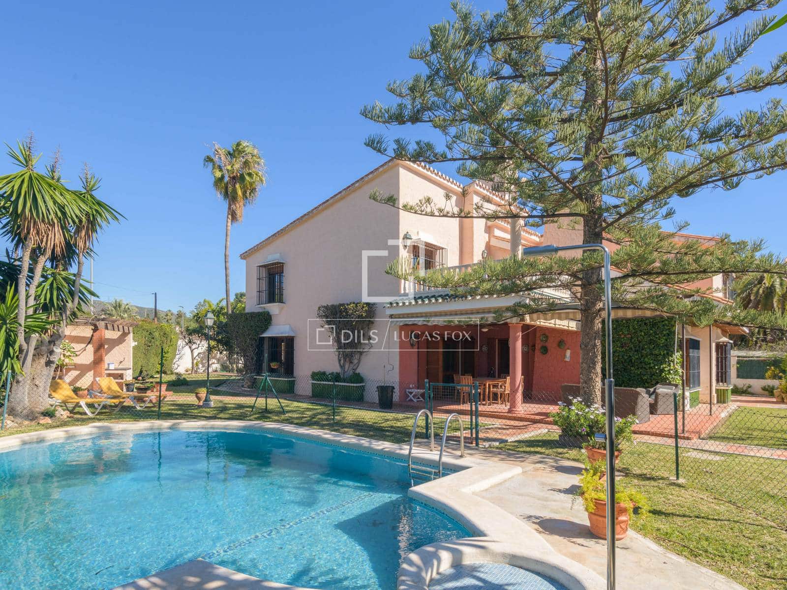 6 makuuhuone Huvila myytävänä paikassa Malaga kaupunki mukana uima-altaan 
autotalli - 1 700 000 € (Ref: 9634718)