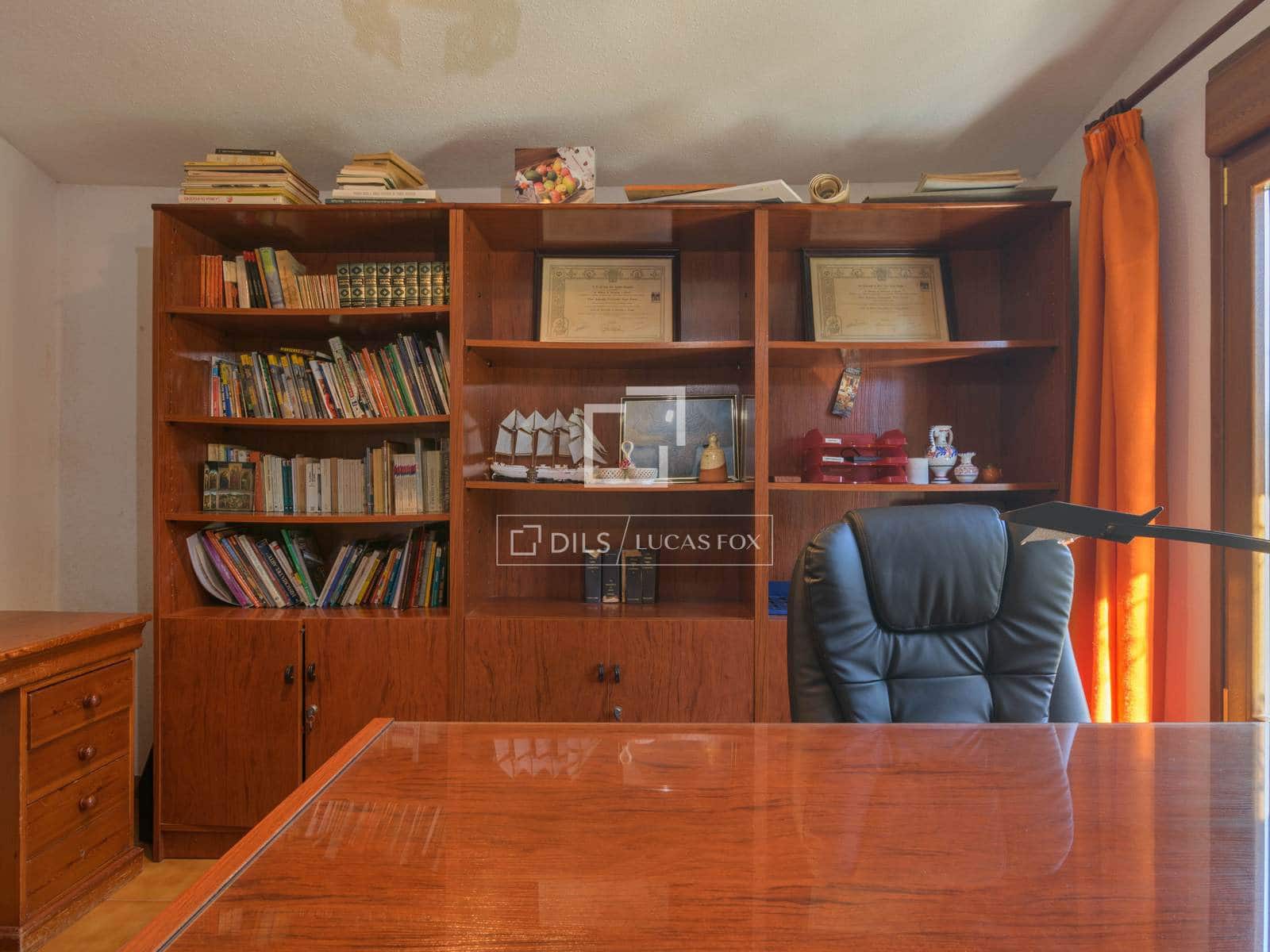 6 makuuhuone Huvila myytävänä paikassa Malaga kaupunki mukana uima-altaan 
autotalli - 1 700 000 € (Ref: 9634718)