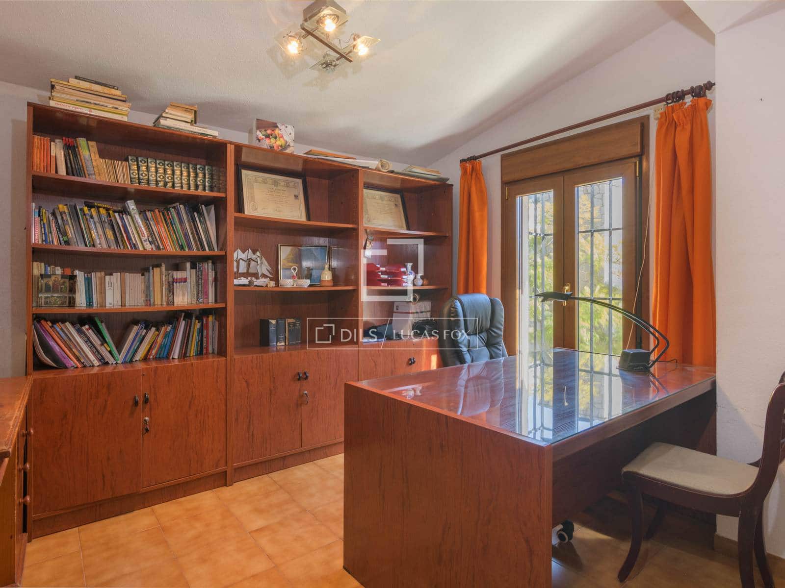 6 makuuhuone Huvila myytävänä paikassa Malaga kaupunki mukana uima-altaan 
autotalli - 1 700 000 € (Ref: 9634718)