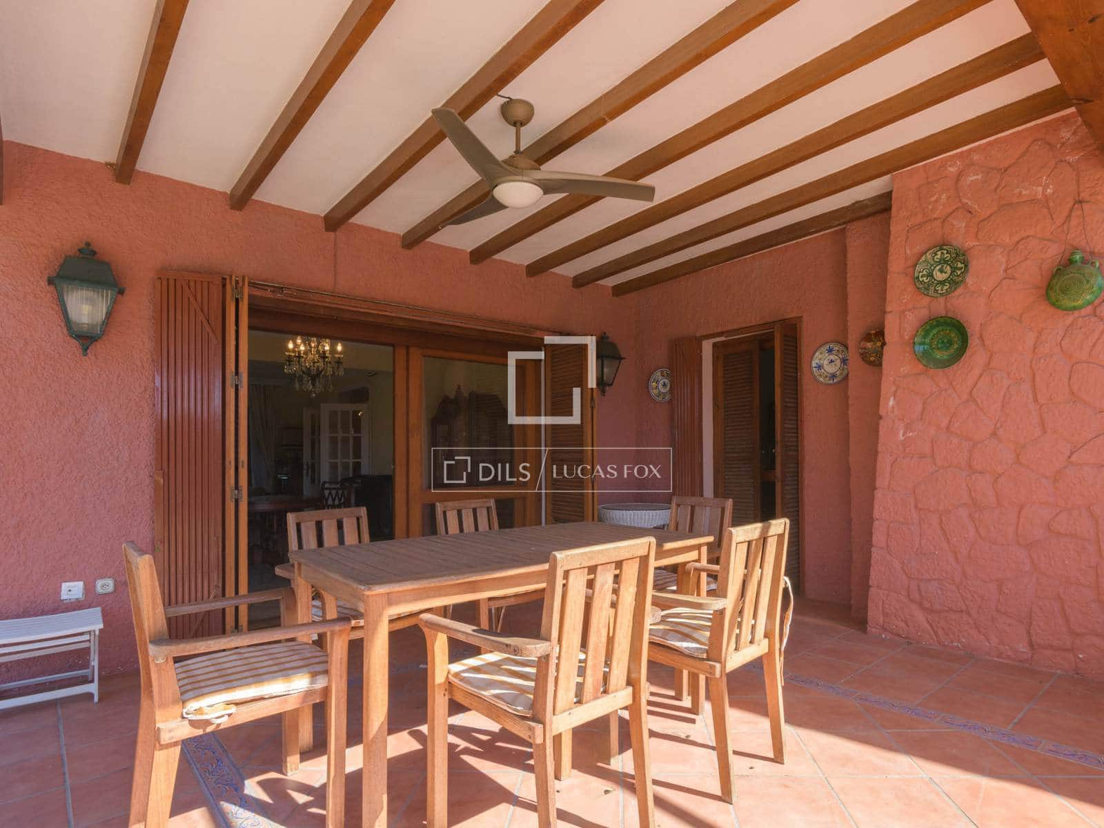 6 makuuhuone Huvila myytävänä paikassa Malaga kaupunki mukana uima-altaan 
autotalli - 1 700 000 € (Ref: 9634718)