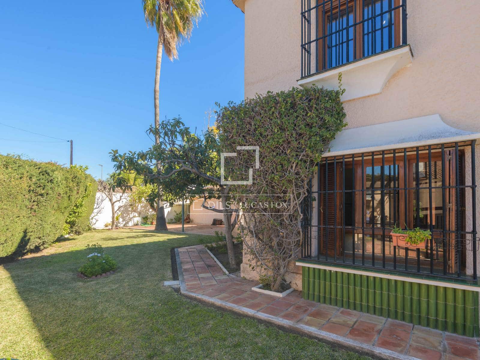 6 makuuhuone Huvila myytävänä paikassa Malaga kaupunki mukana uima-altaan 
autotalli - 1 700 000 € (Ref: 9634718)