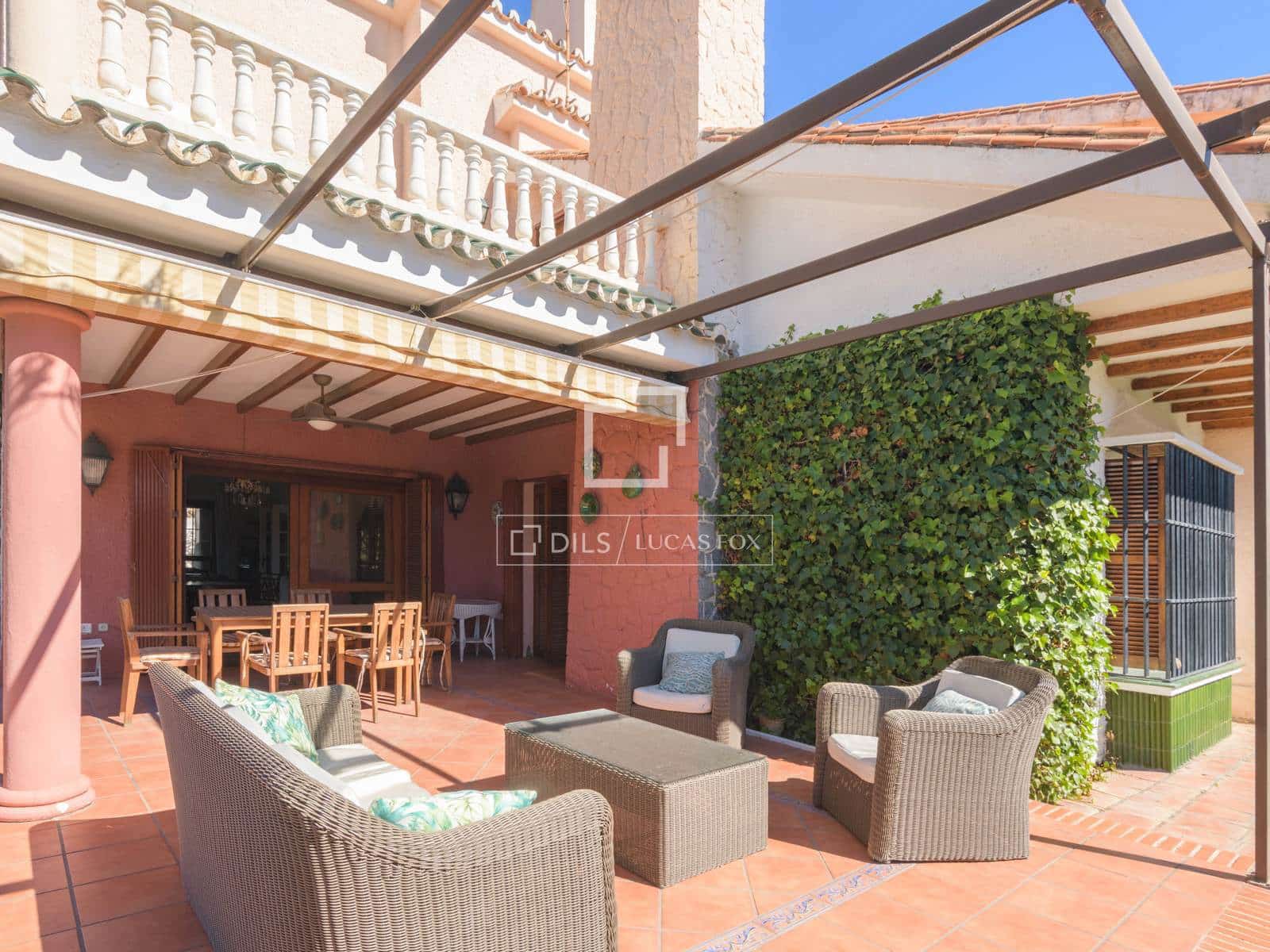 6 makuuhuone Huvila myytävänä paikassa Malaga kaupunki mukana uima-altaan 
autotalli - 1 700 000 € (Ref: 9634718)