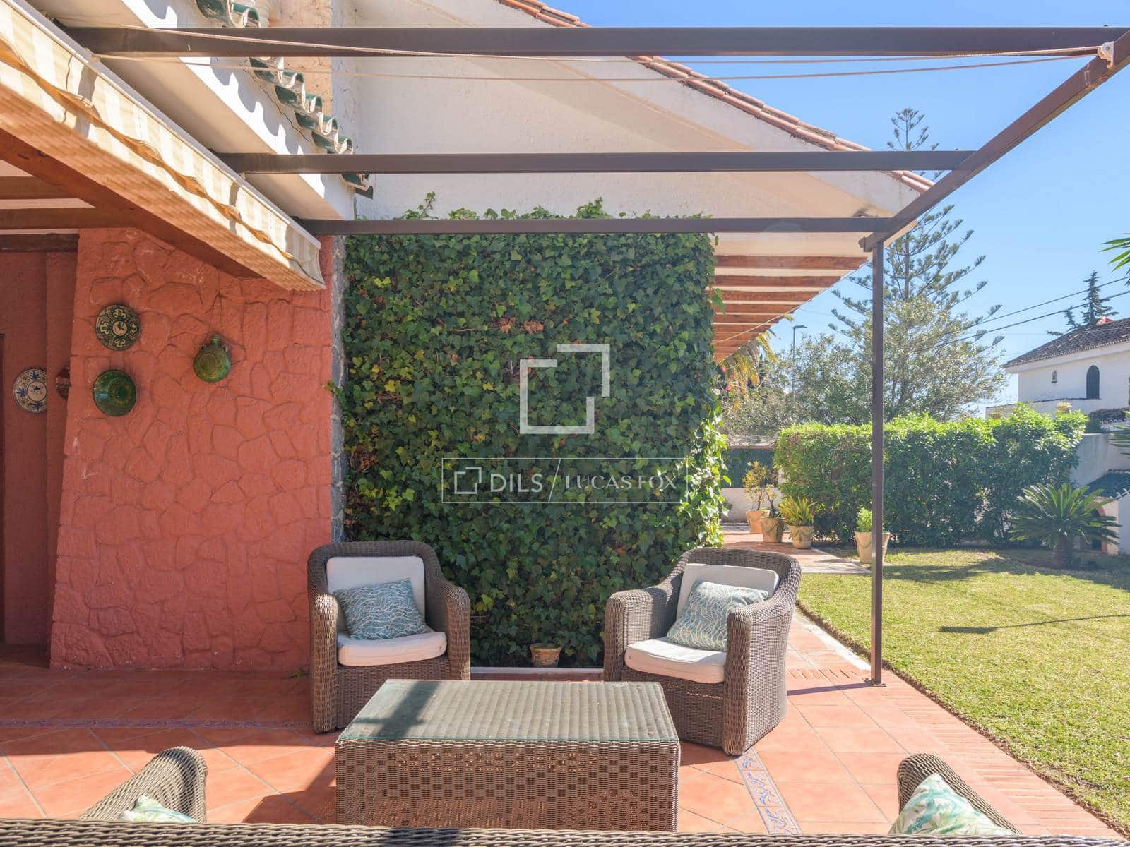 6 makuuhuone Huvila myytävänä paikassa Malaga kaupunki mukana uima-altaan 
autotalli - 1 700 000 € (Ref: 9634718)