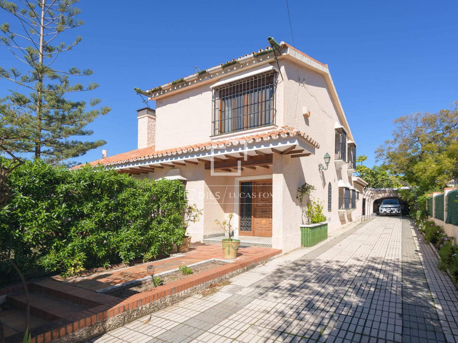 6 makuuhuone Huvila myytävänä paikassa Malaga kaupunki mukana uima-altaan 
autotalli - 1 700 000 € (Ref: 9634718)