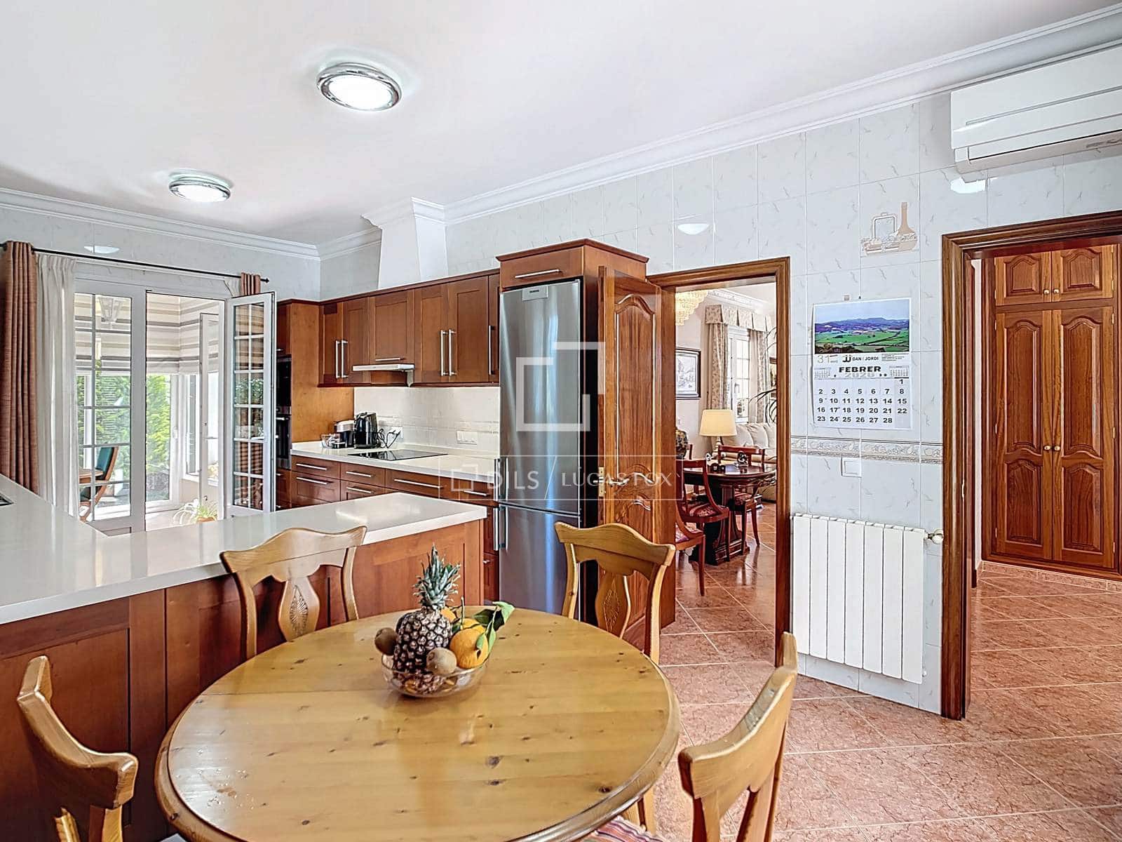 Chalet de 3 habitaciones en Ciutadella de Menorca en venta con piscina garaje - 1.450.000 € (Ref: 9634920)