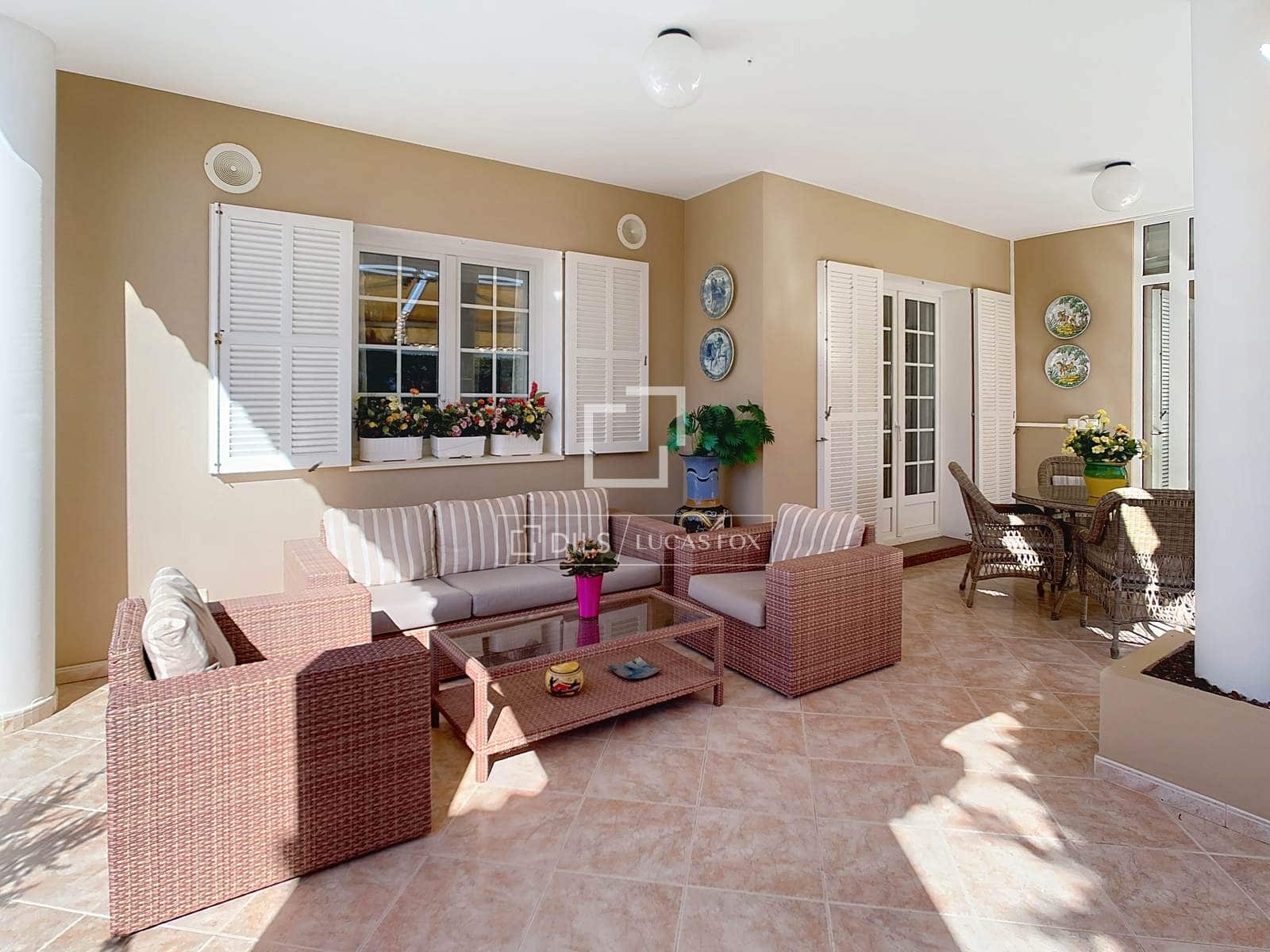 Chalet de 3 habitaciones en Ciutadella de Menorca en venta con piscina garaje - 1.450.000 € (Ref: 9634920)