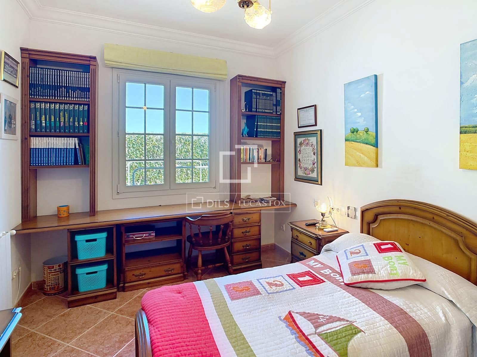 Chalet de 3 habitaciones en Ciutadella de Menorca en venta con piscina garaje - 1.450.000 € (Ref: 9634920)