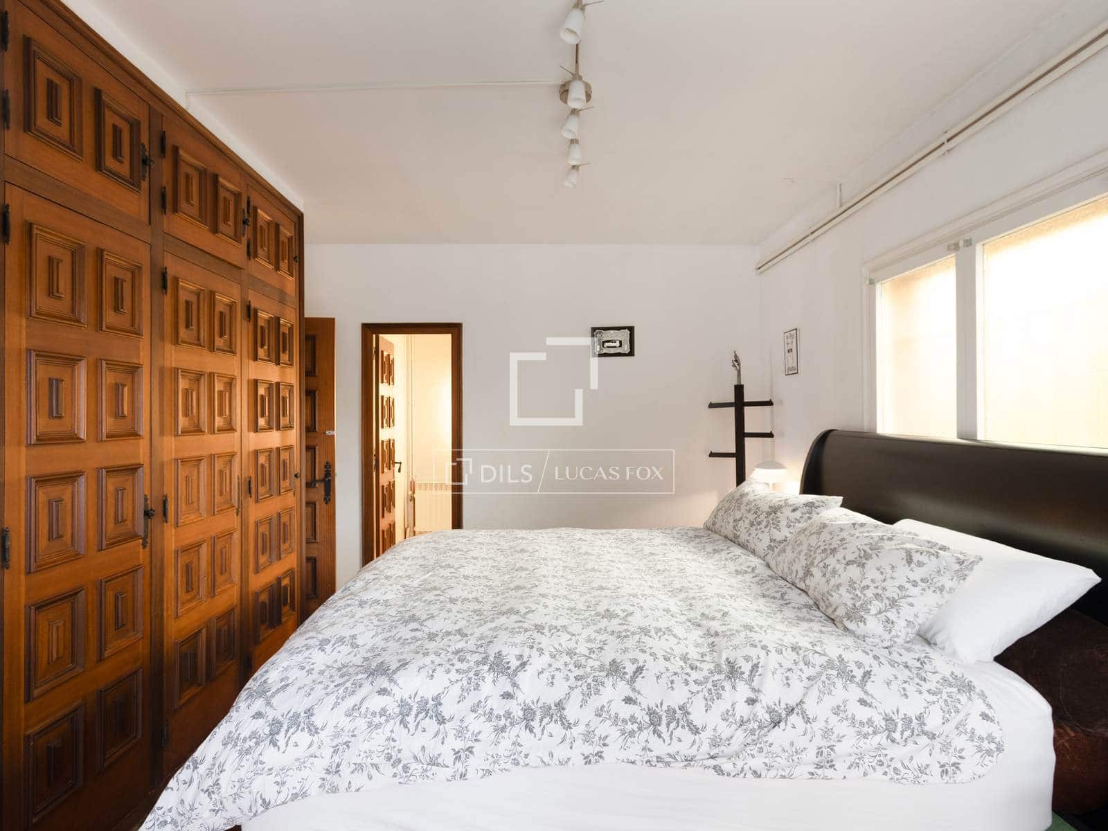 7 soverom Villa til salgs i Arenys de Mar med svømmebasseng garasje - € 855 000 (Ref: 9634921)