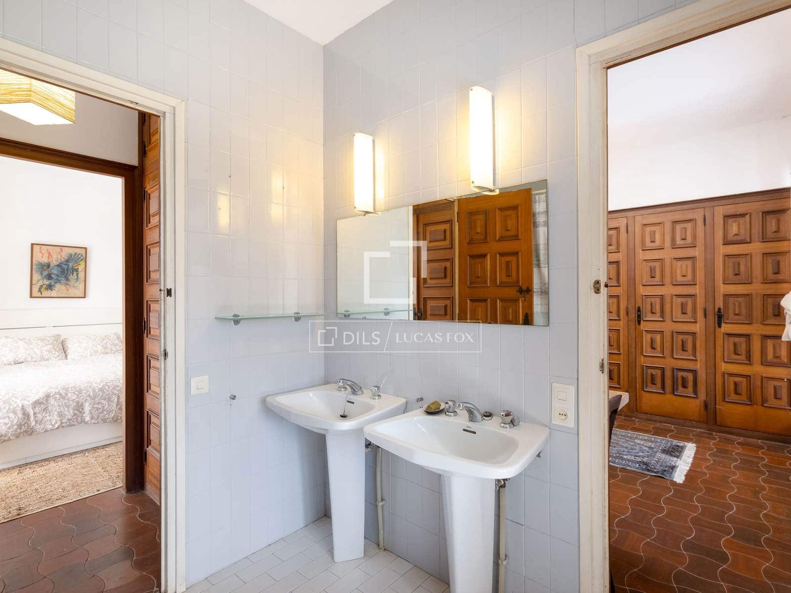 7 soverom Villa til salgs i Arenys de Mar med svømmebasseng garasje - € 855 000 (Ref: 9634921)