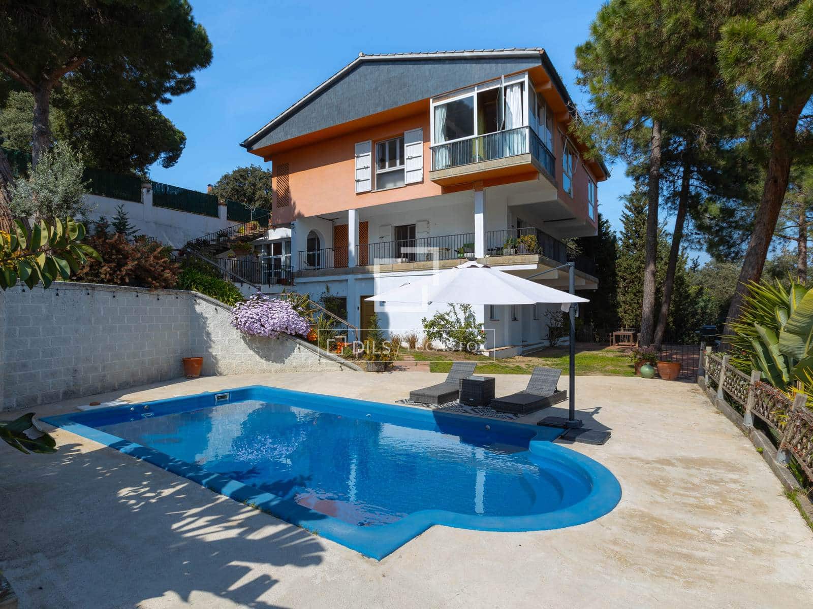 7 slaapkamer Villa te koop in Arenys de Mar met zwembad garage - € 855.000 (Ref: 9634921)