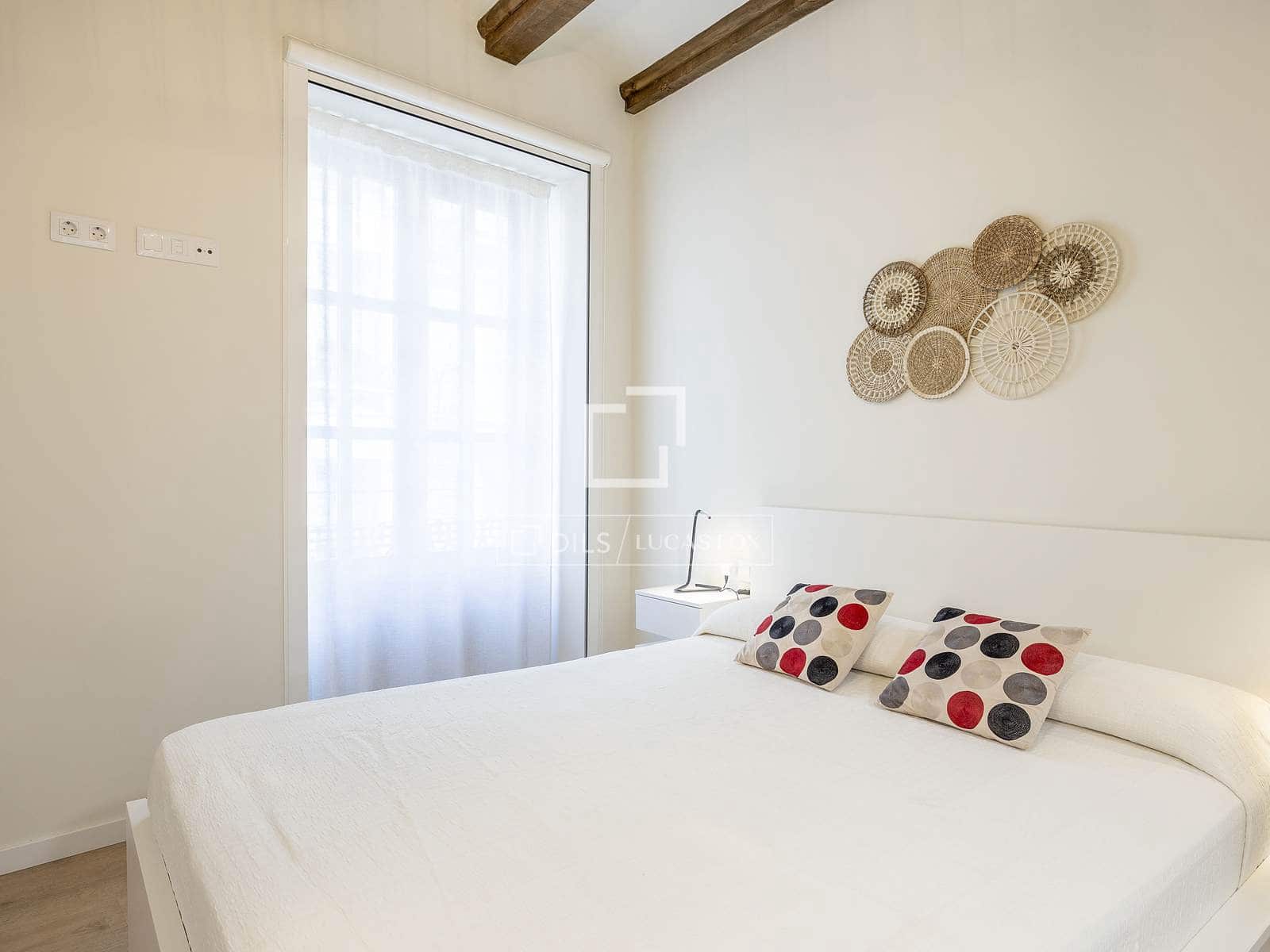 Apartamento de 3 habitaciones en València ciudad en alquiler - 2.350 € (Ref: 9634922)