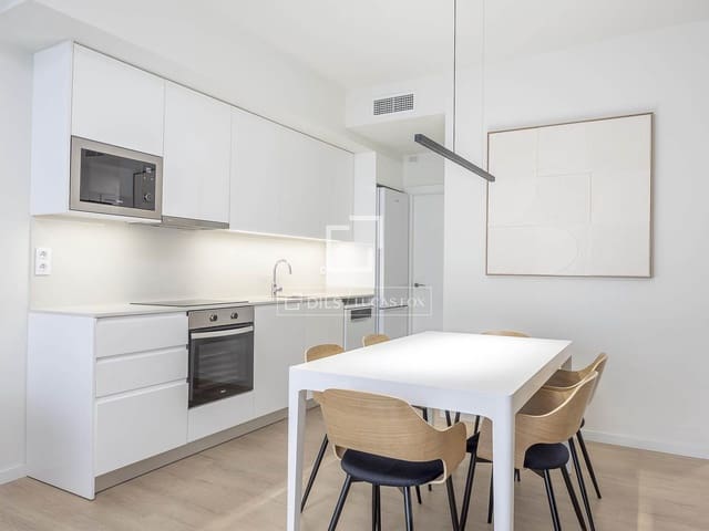 Apartamento de 3 habitaciones en València ciudad en alquiler - 2.350 € (Ref: 9634922)