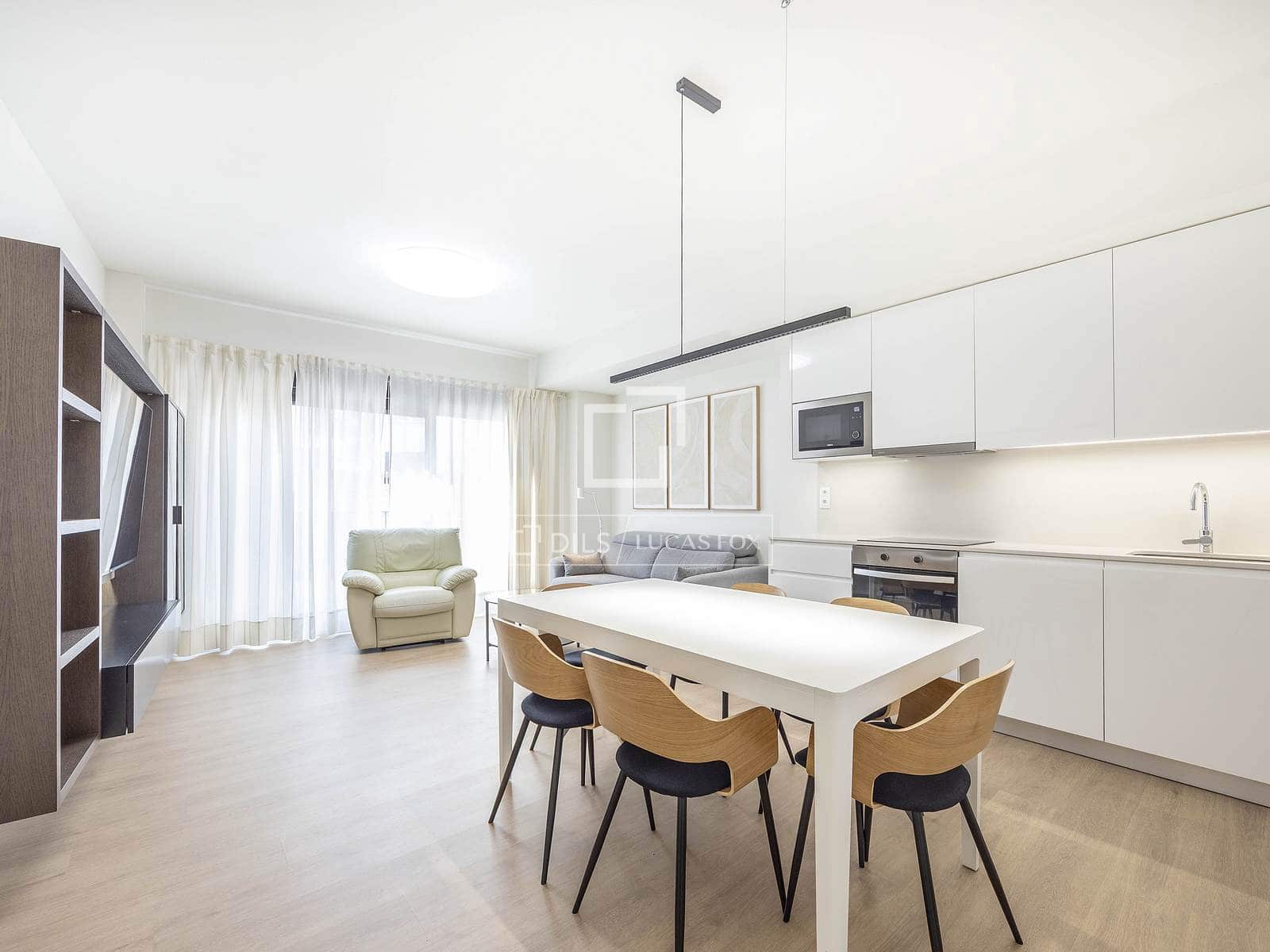 Apartamento de 3 habitaciones en València ciudad en alquiler - 2.350 € (Ref: 9634922)