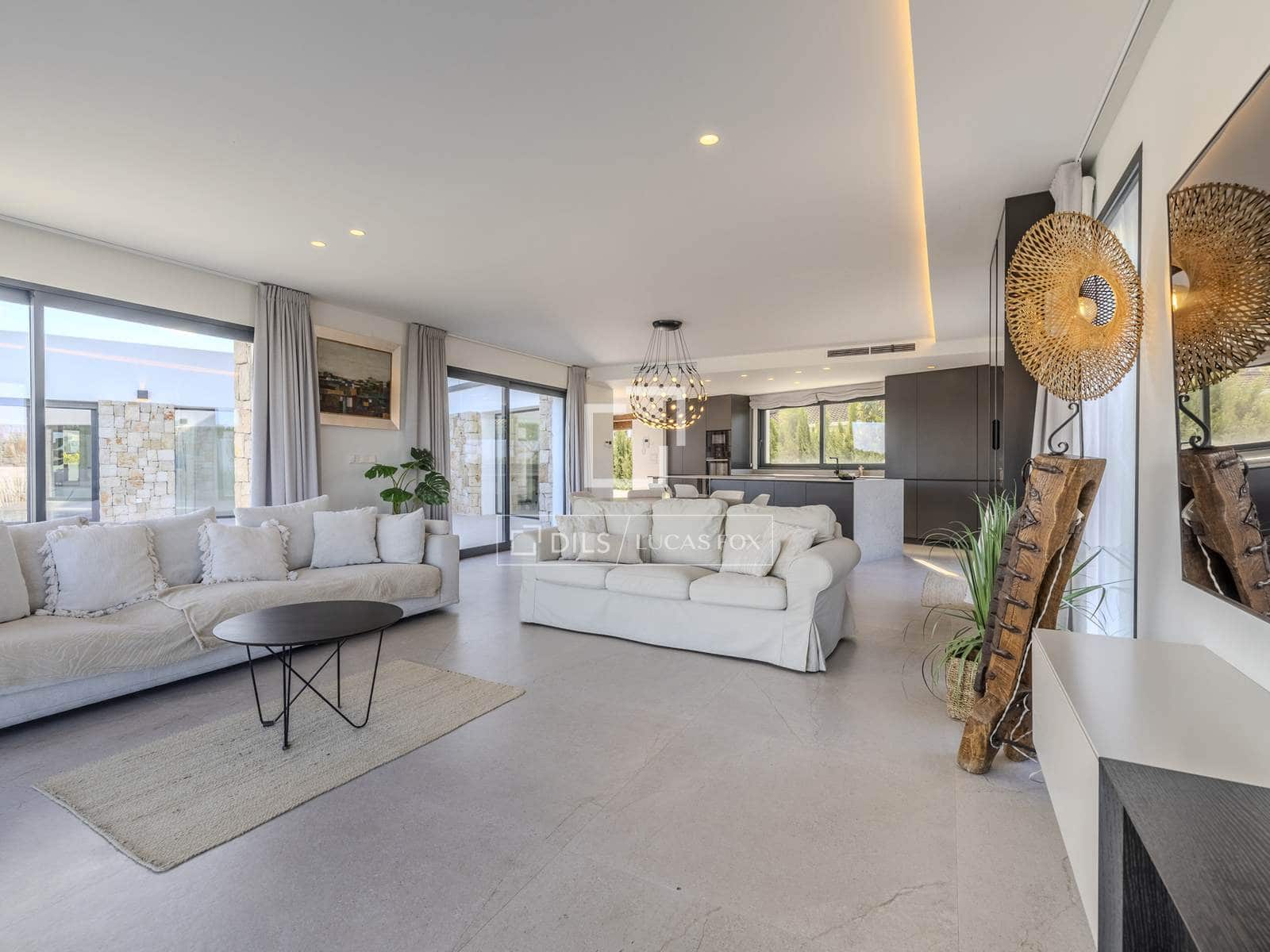 4 slaapkamer Villa te koop in Denia met zwembad garage - € 1.795.000 (Ref: 9635017)