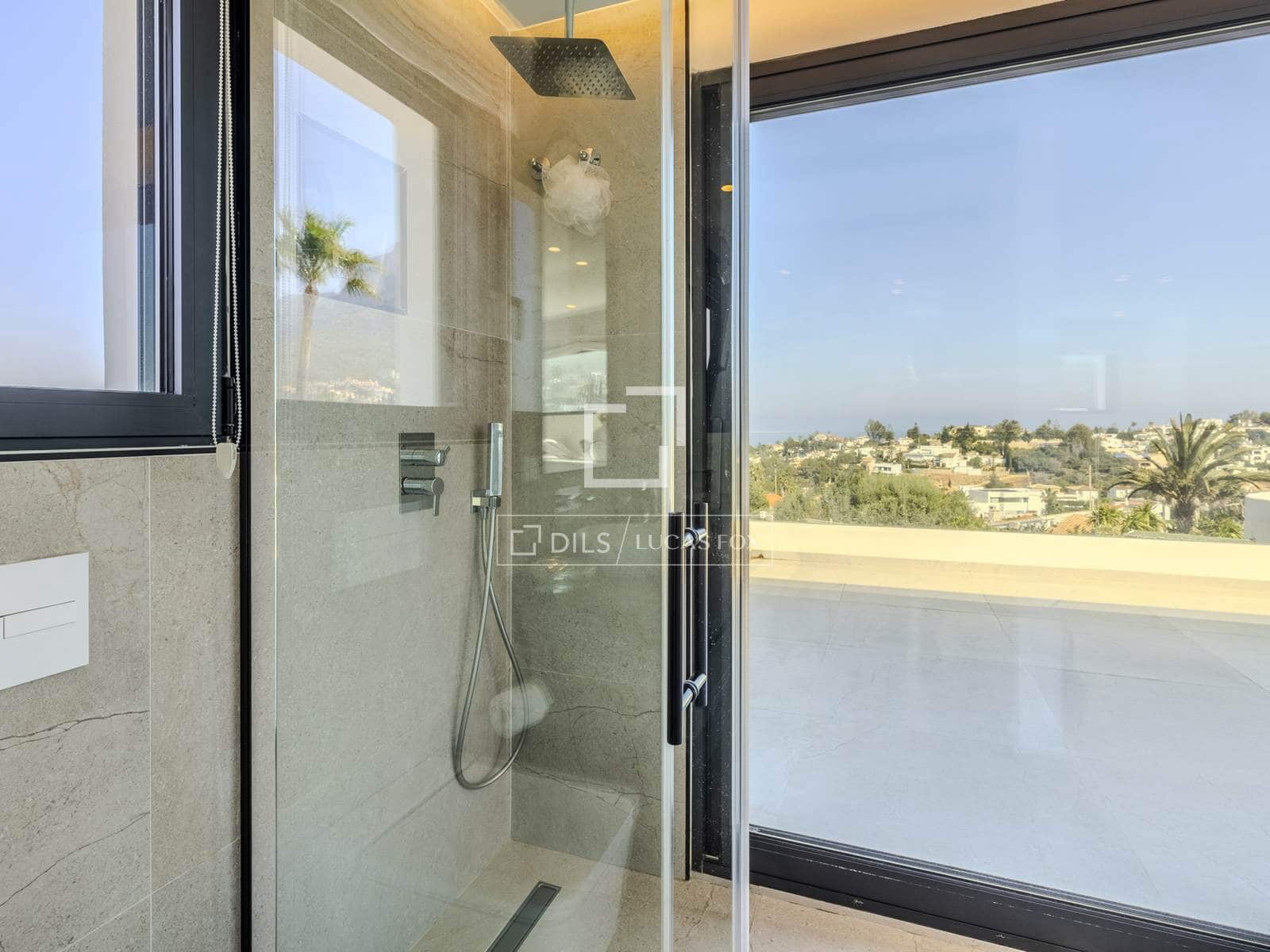 4 slaapkamer Villa te koop in Denia met zwembad garage - € 1.795.000 (Ref: 9635017)