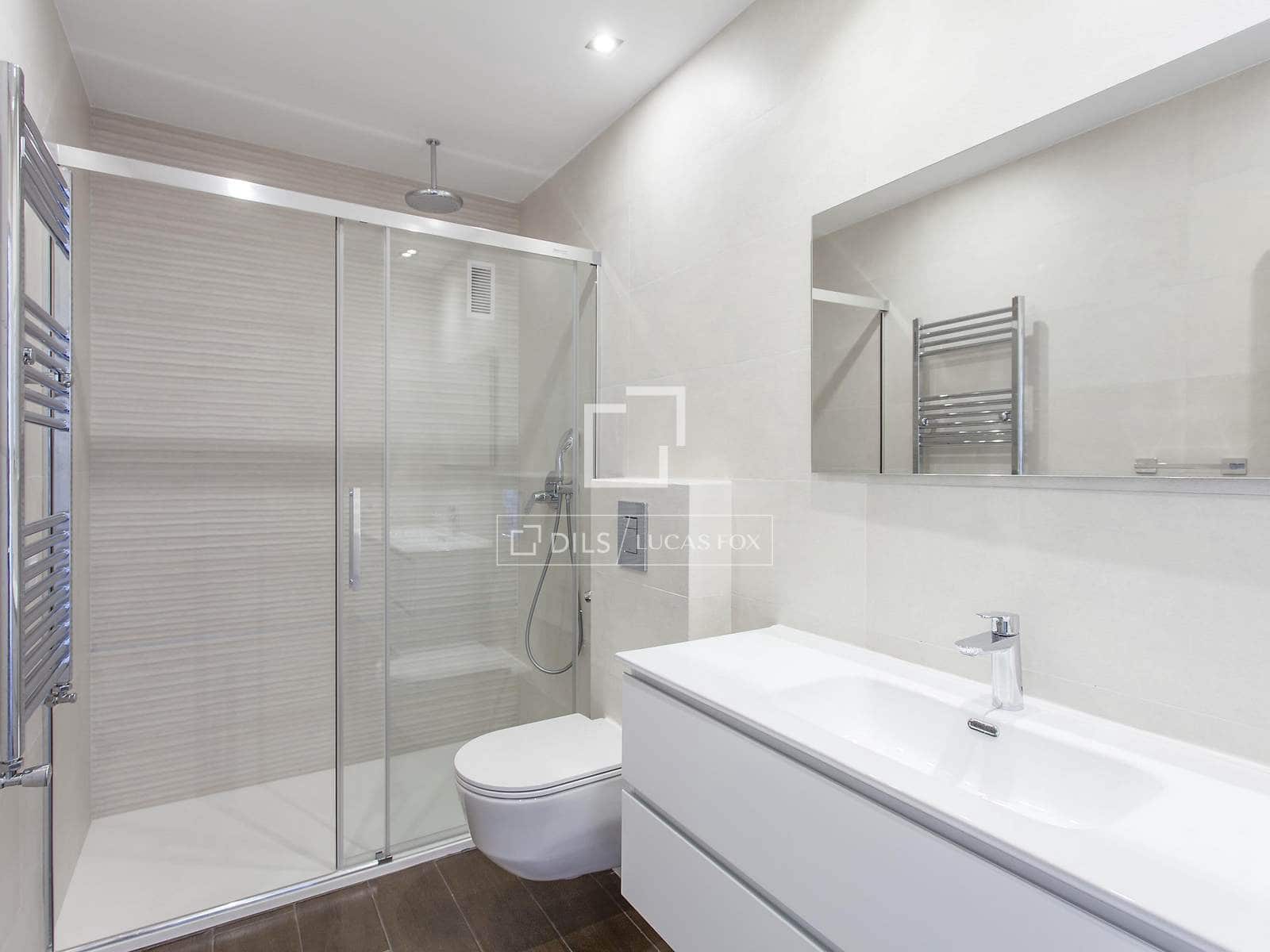 3 soveværelse Lejlighed til leje i Valencia by med garage - € 3.300 (Ref: 9635019)