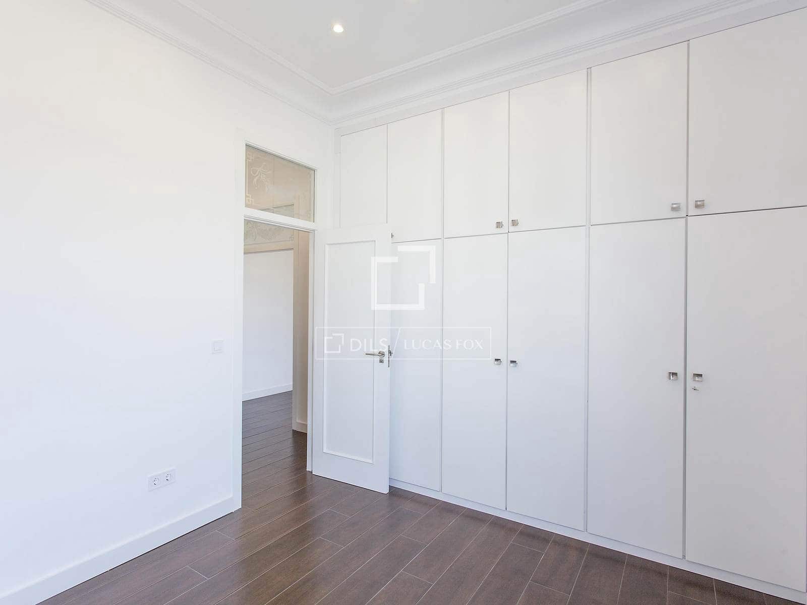 3 soveværelse Lejlighed til leje i Valencia by med garage - € 3.300 (Ref: 9635019)