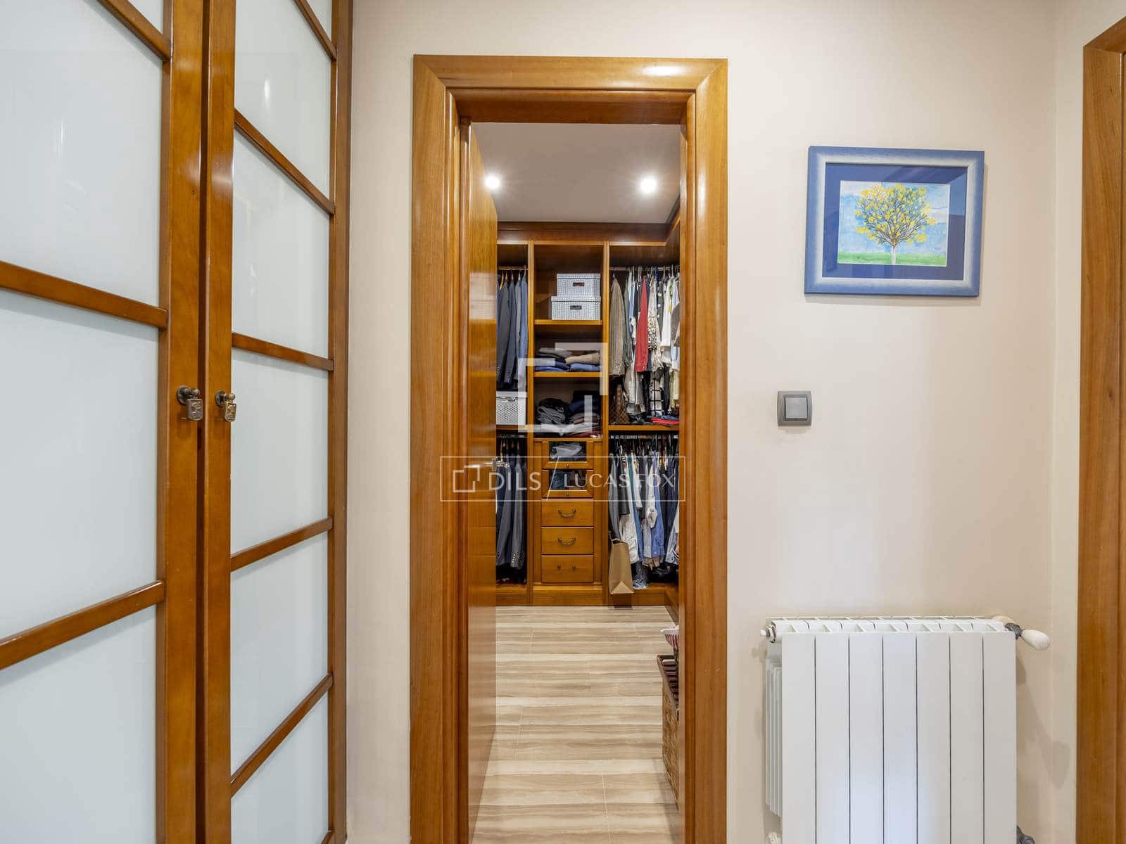 6 slaapkamer Villa te koop in San Antonio de Benageber met zwembad garage - € 1.800.000 (Ref: 9635020)