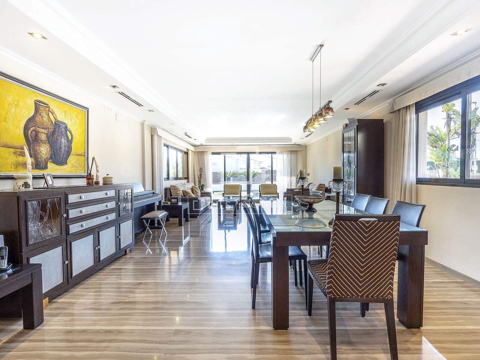 6 slaapkamer Villa te koop in San Antonio de Benageber met zwembad garage - € 1.800.000 (Ref: 9635020)