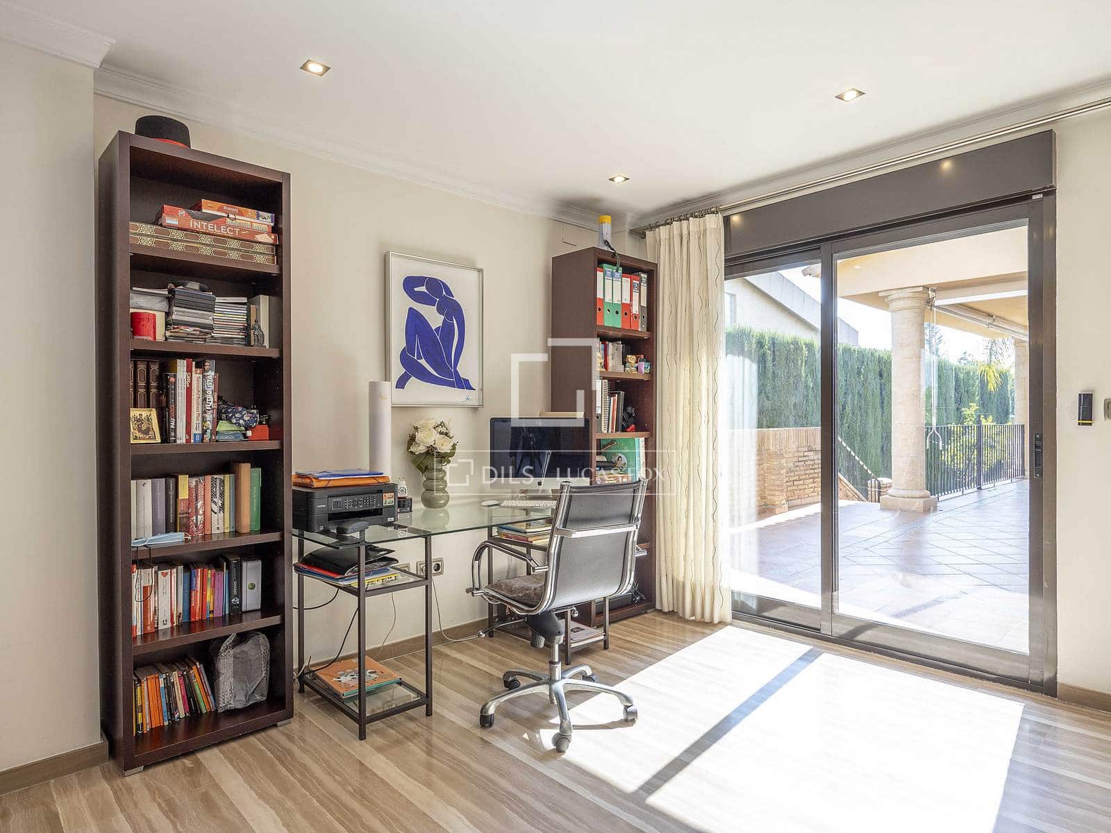 6 slaapkamer Villa te koop in San Antonio de Benageber met zwembad garage - € 1.800.000 (Ref: 9635020)