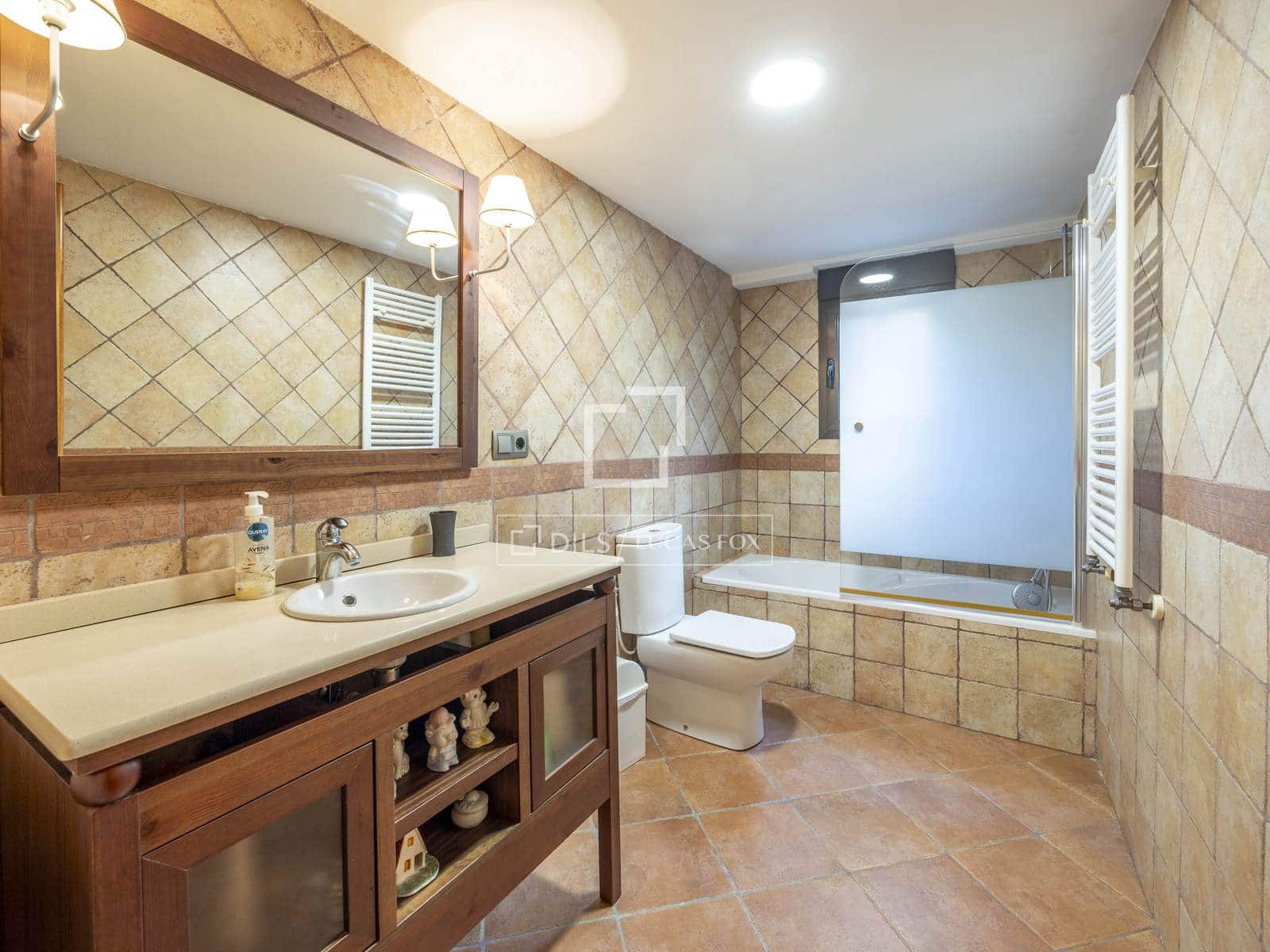 6 slaapkamer Villa te koop in San Antonio de Benageber met zwembad garage - € 1.800.000 (Ref: 9635020)