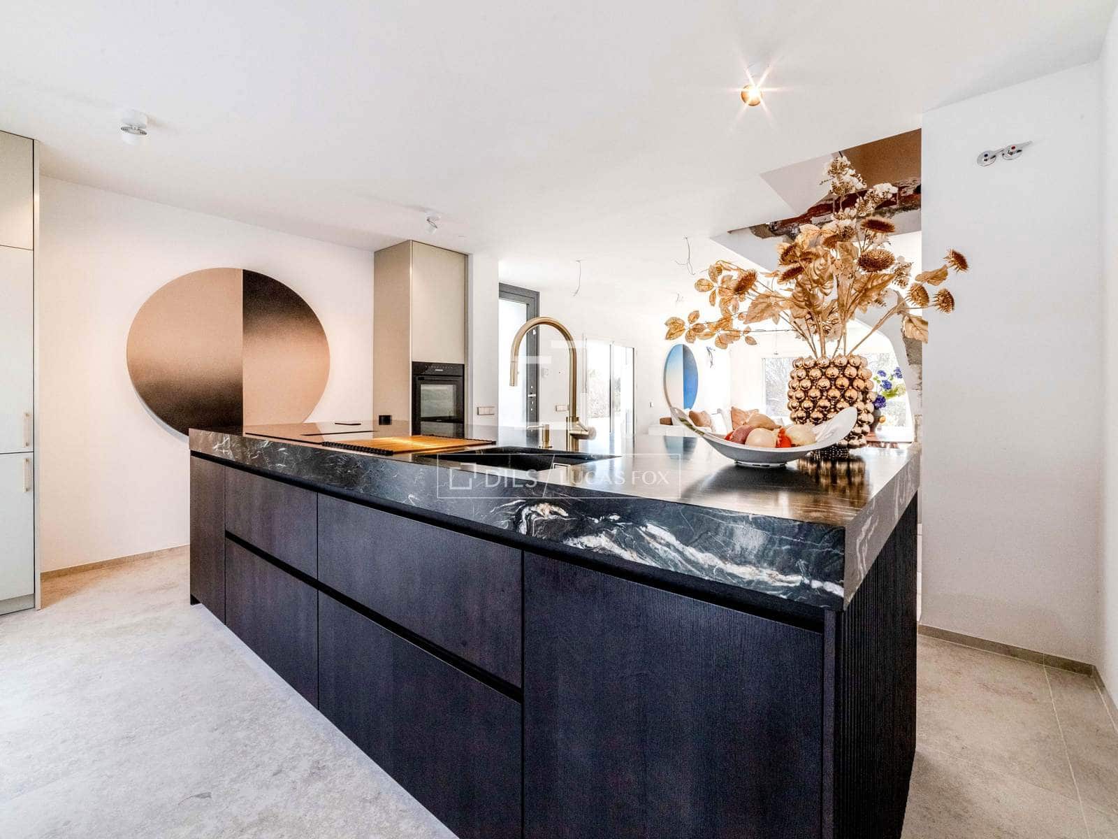 4 soverom Villa til salgs i Sitges med svømmebasseng garasje - € 1 295 000 (Ref: 9635022)