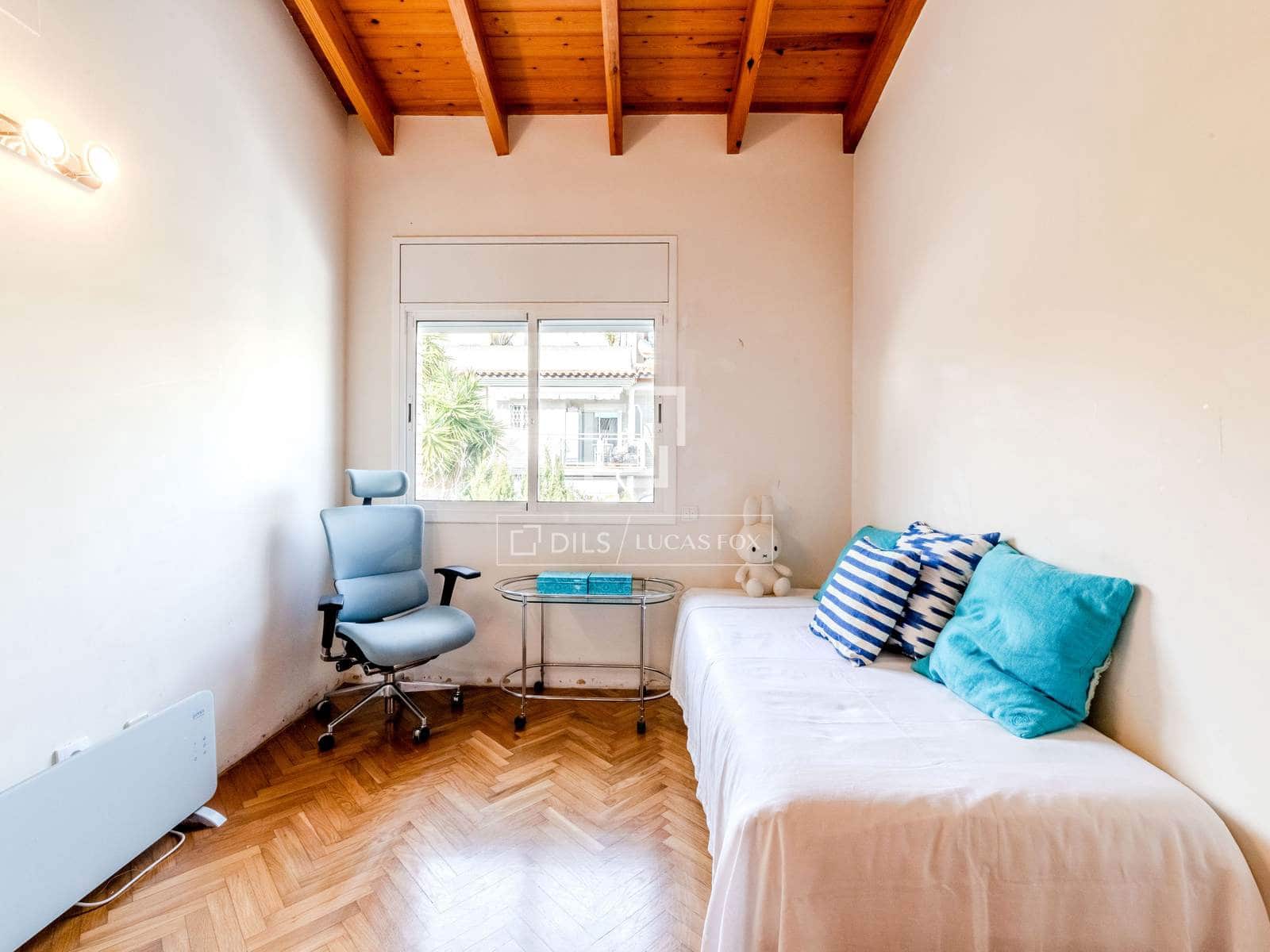 4 soverom Villa til salgs i Sitges med svømmebasseng garasje - € 1 295 000 (Ref: 9635022)