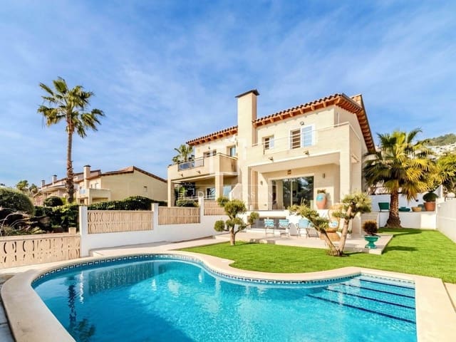 4 soverom Villa til salgs i Sitges med svømmebasseng garasje - € 1 295 000 (Ref: 9635022)
