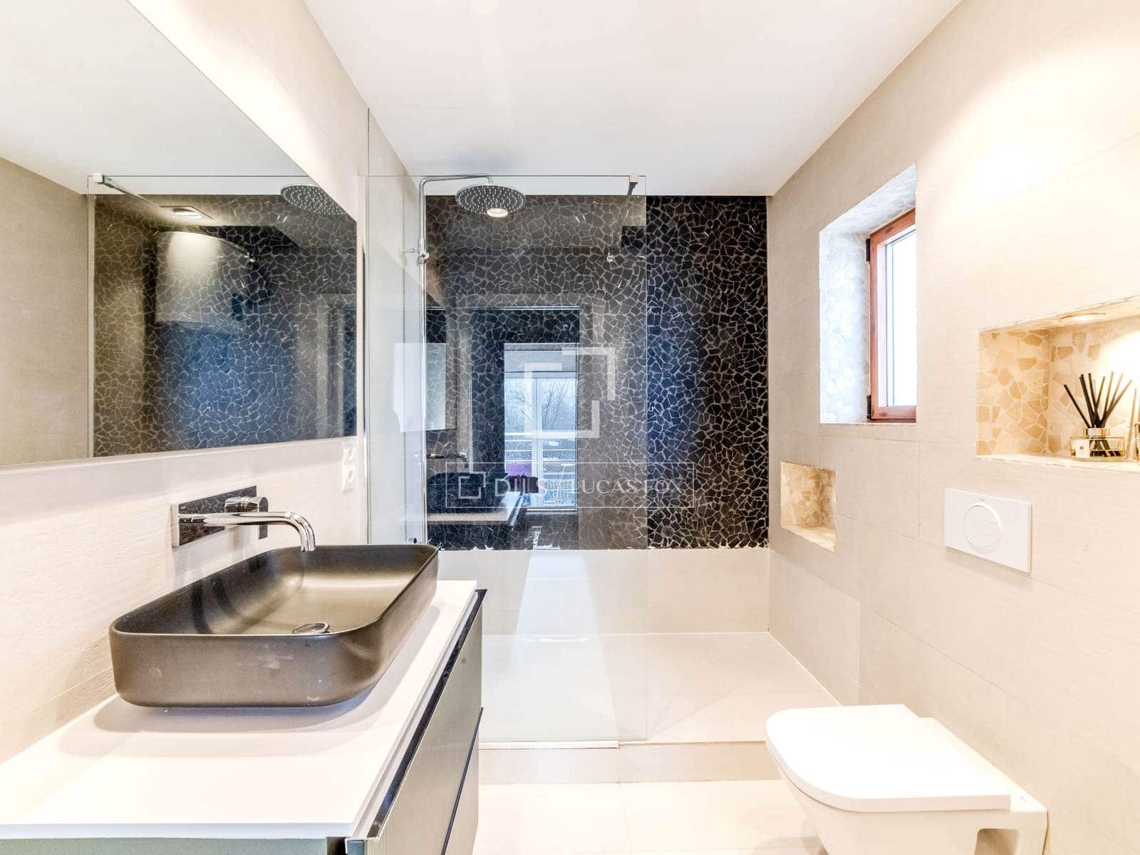 4 soverom Villa til salgs i Sitges med svømmebasseng garasje - € 1 295 000 (Ref: 9635022)