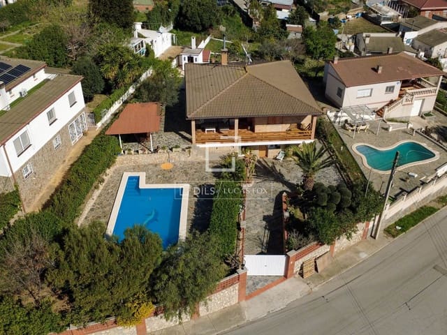 5 sovrum Villa till salu i Olivella med pool garage - 495 000 € (Ref: 9635057)