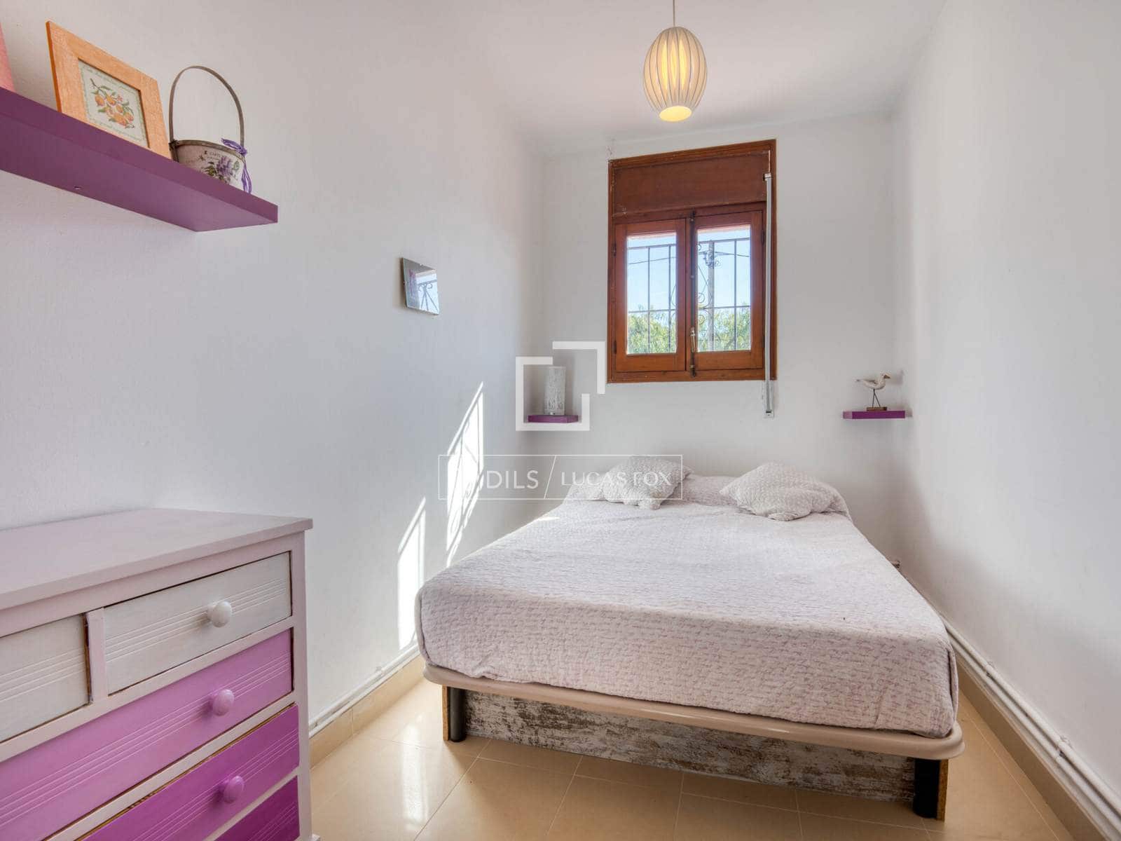 5 quarto Moradia para venda em S'Agaro com piscina garagem - 850 000 € (Ref: 9635058)