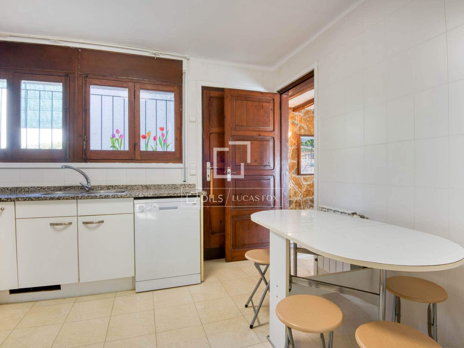 5 quarto Moradia para venda em S'Agaro com piscina garagem - 850 000 € (Ref: 9635058)
