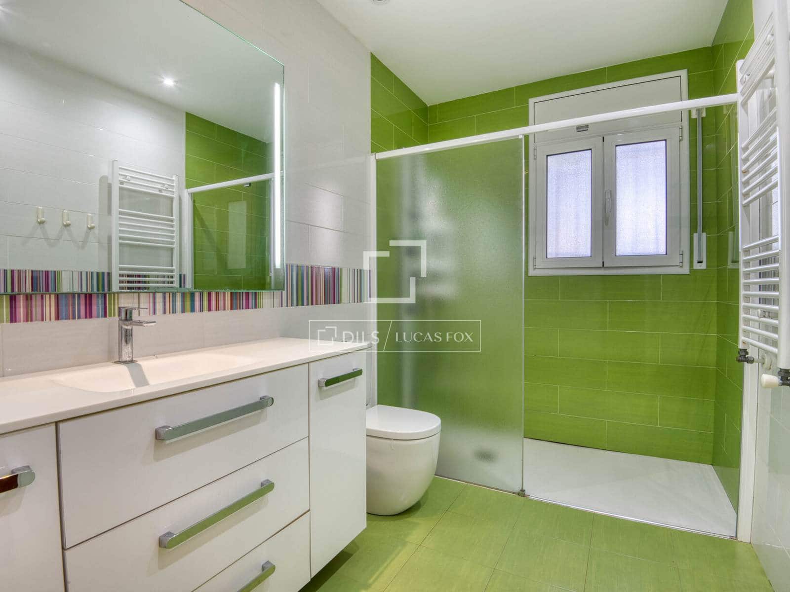 5 quarto Moradia para venda em S'Agaro com piscina garagem - 850 000 € (Ref: 9635058)