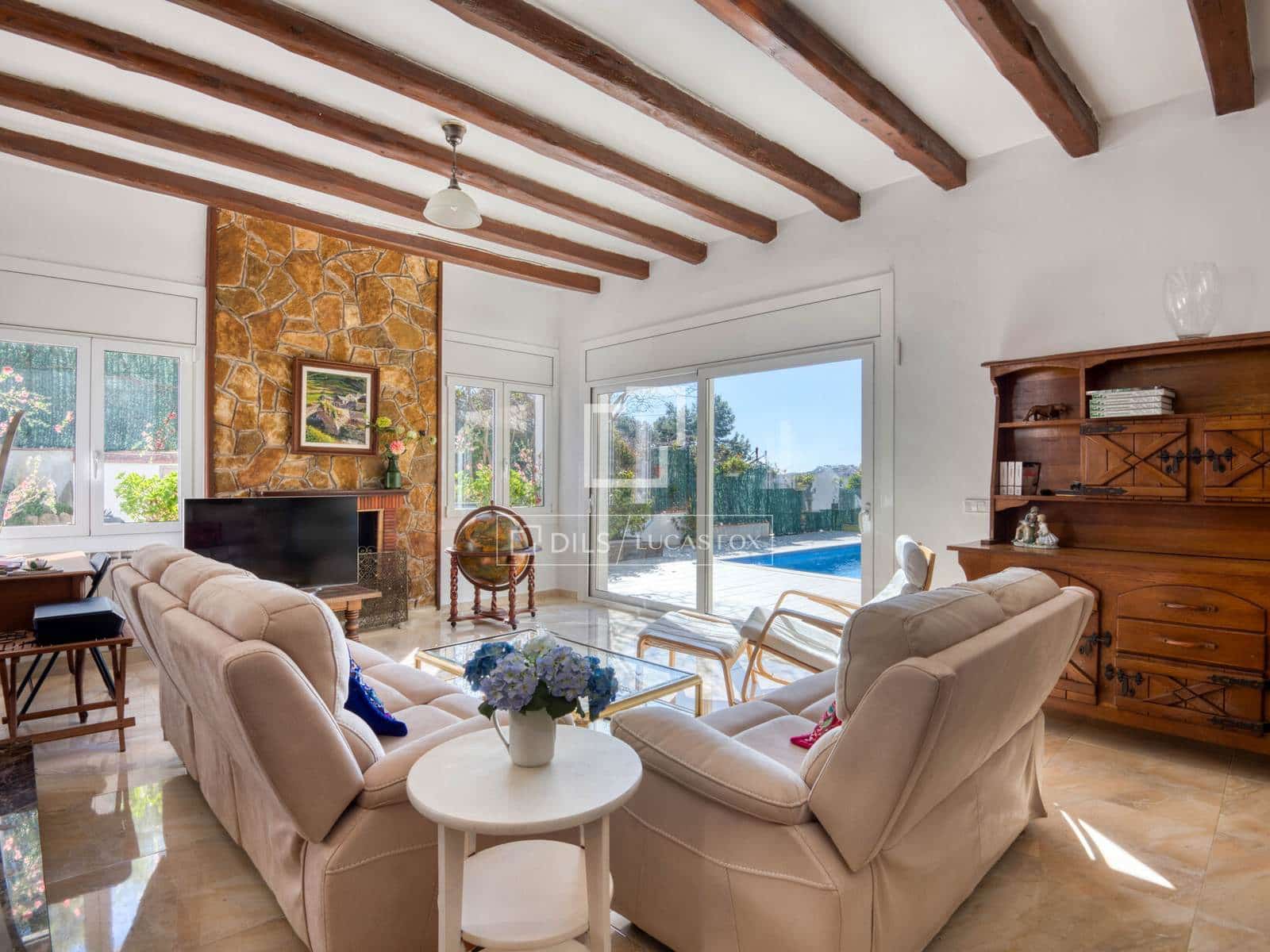 5 quarto Moradia para venda em S'Agaro com piscina garagem - 850 000 € (Ref: 9635058)