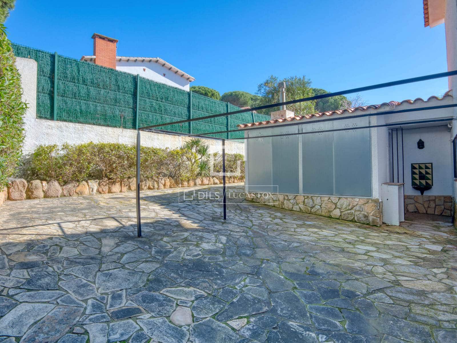 5 quarto Moradia para venda em S'Agaro com piscina garagem - 850 000 € (Ref: 9635058)