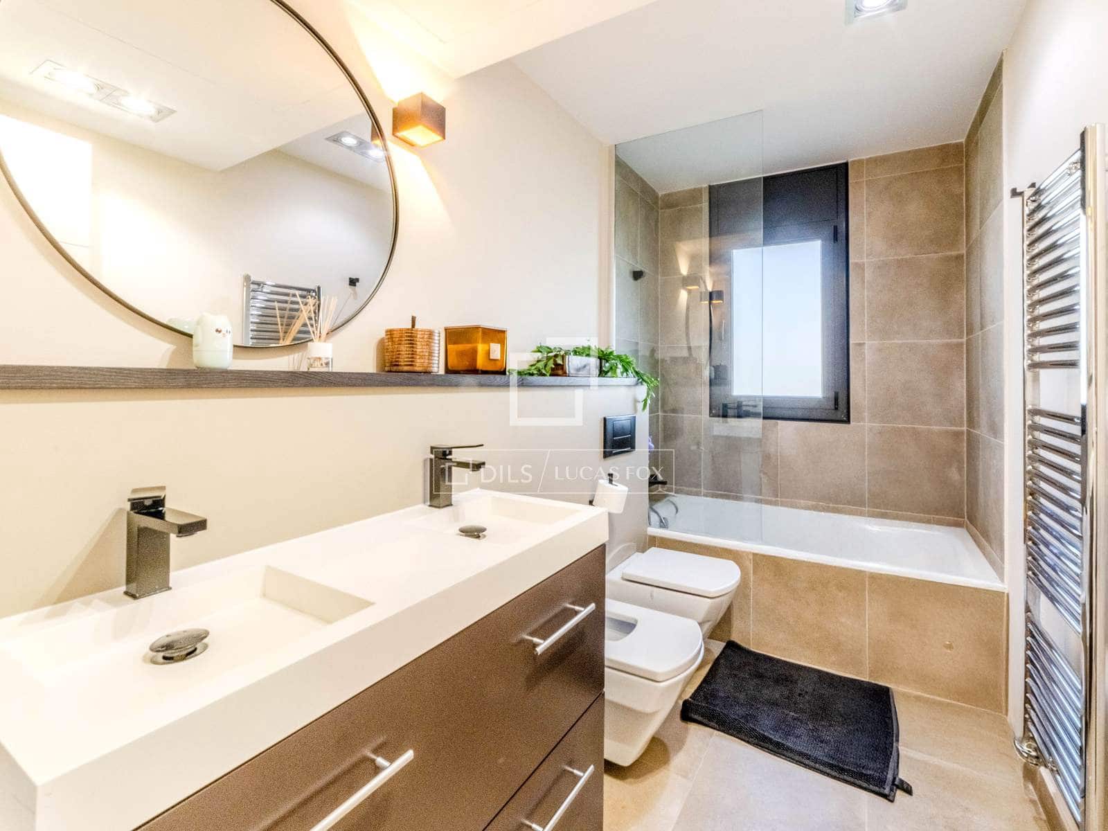 6 sypialnia Willa na sprzedaż w Sitges z basenem garażem - 1 750 000 € (Ref: 9635059)