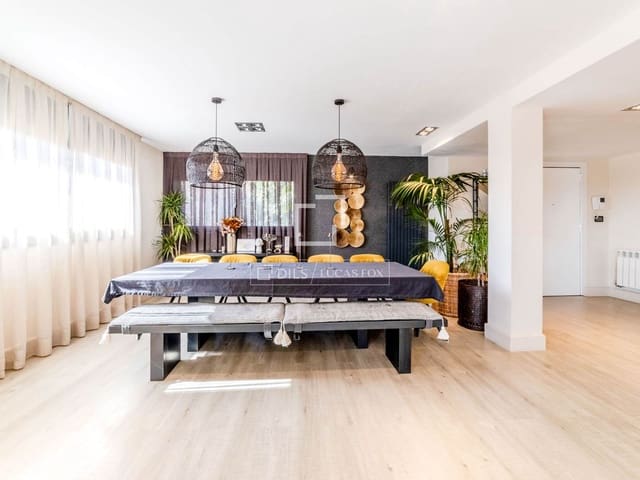 6 sypialnia Willa na sprzedaż w Sitges z basenem garażem - 1 750 000 € (Ref: 9635059)