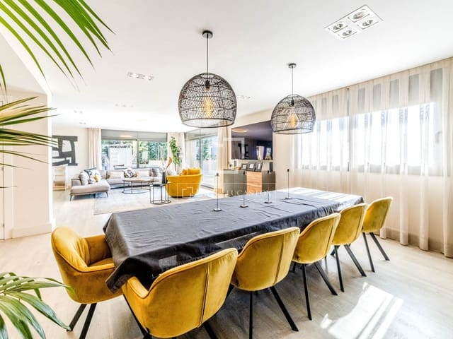 6 sypialnia Willa na sprzedaż w Sitges z basenem garażem - 1 750 000 € (Ref: 9635059)