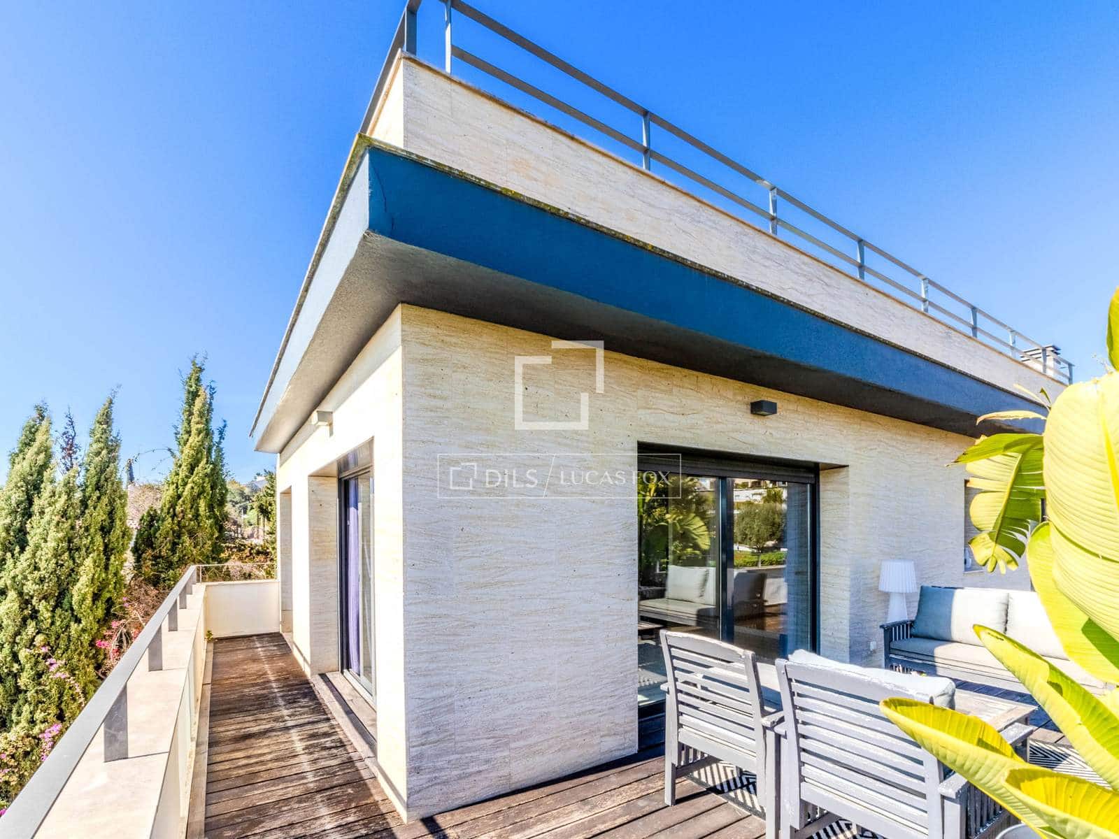 6 sypialnia Willa na sprzedaż w Sitges z basenem garażem - 1 750 000 € (Ref: 9635059)