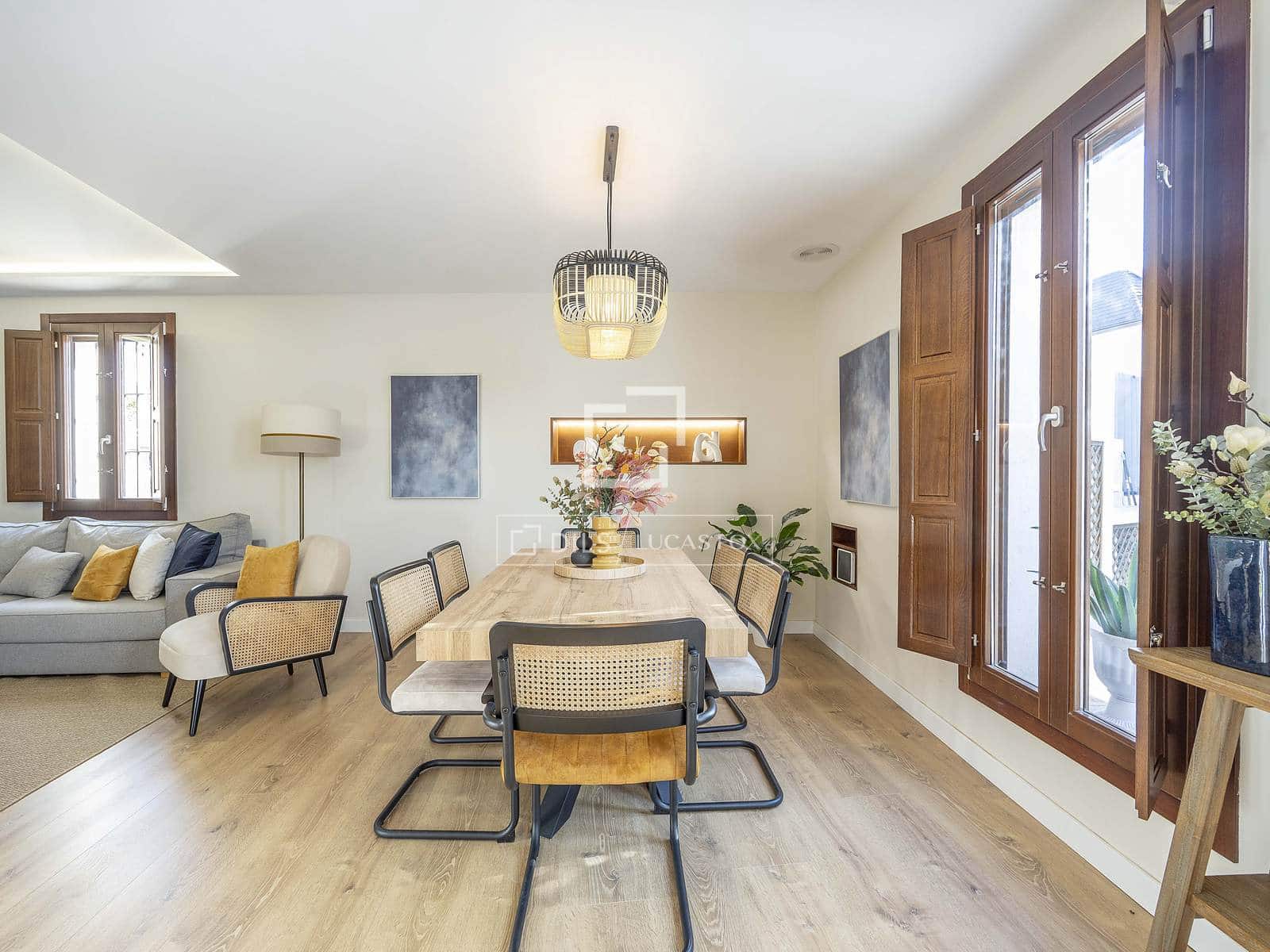 5 makuuhuone Huvila vuokrattavana paikassa Valencia kaupunki mukana uima-altaan 
autotalli - 5 500 € (Ref: 9635060)