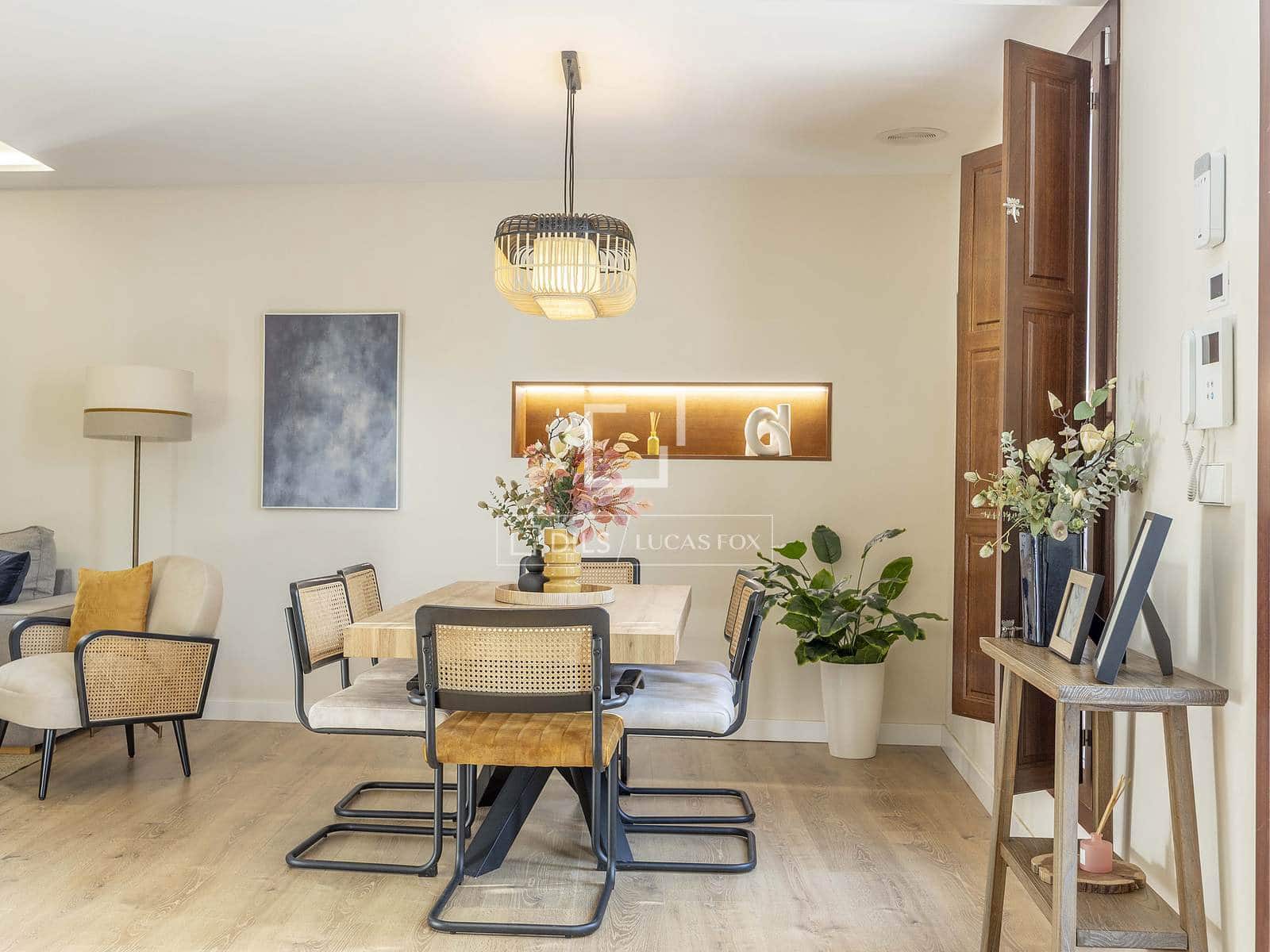 5 makuuhuone Huvila vuokrattavana paikassa Valencia kaupunki mukana uima-altaan 
autotalli - 5 500 € (Ref: 9635060)