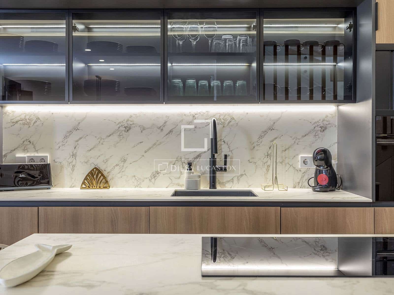 5 makuuhuone Huvila vuokrattavana paikassa Valencia kaupunki mukana uima-altaan 
autotalli - 5 500 € (Ref: 9635060)