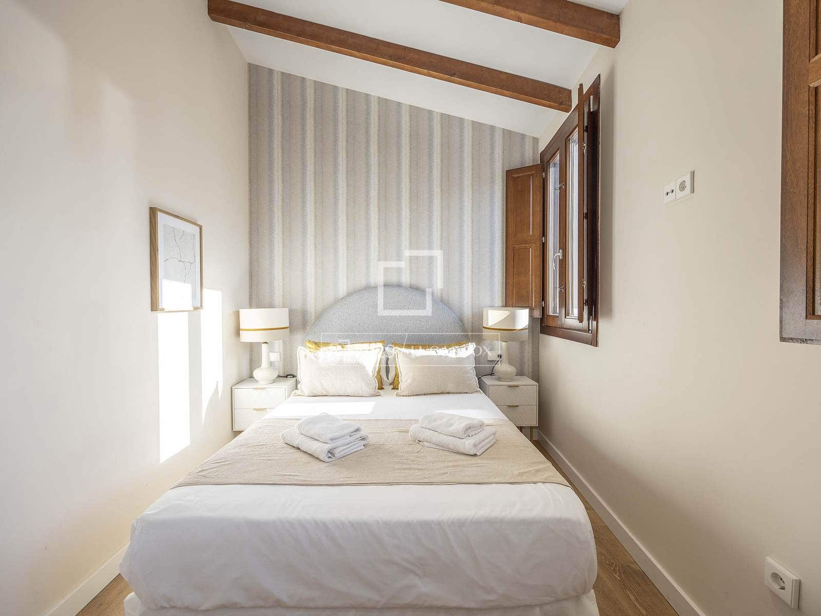 5 makuuhuone Huvila vuokrattavana paikassa Valencia kaupunki mukana uima-altaan 
autotalli - 5 500 € (Ref: 9635060)