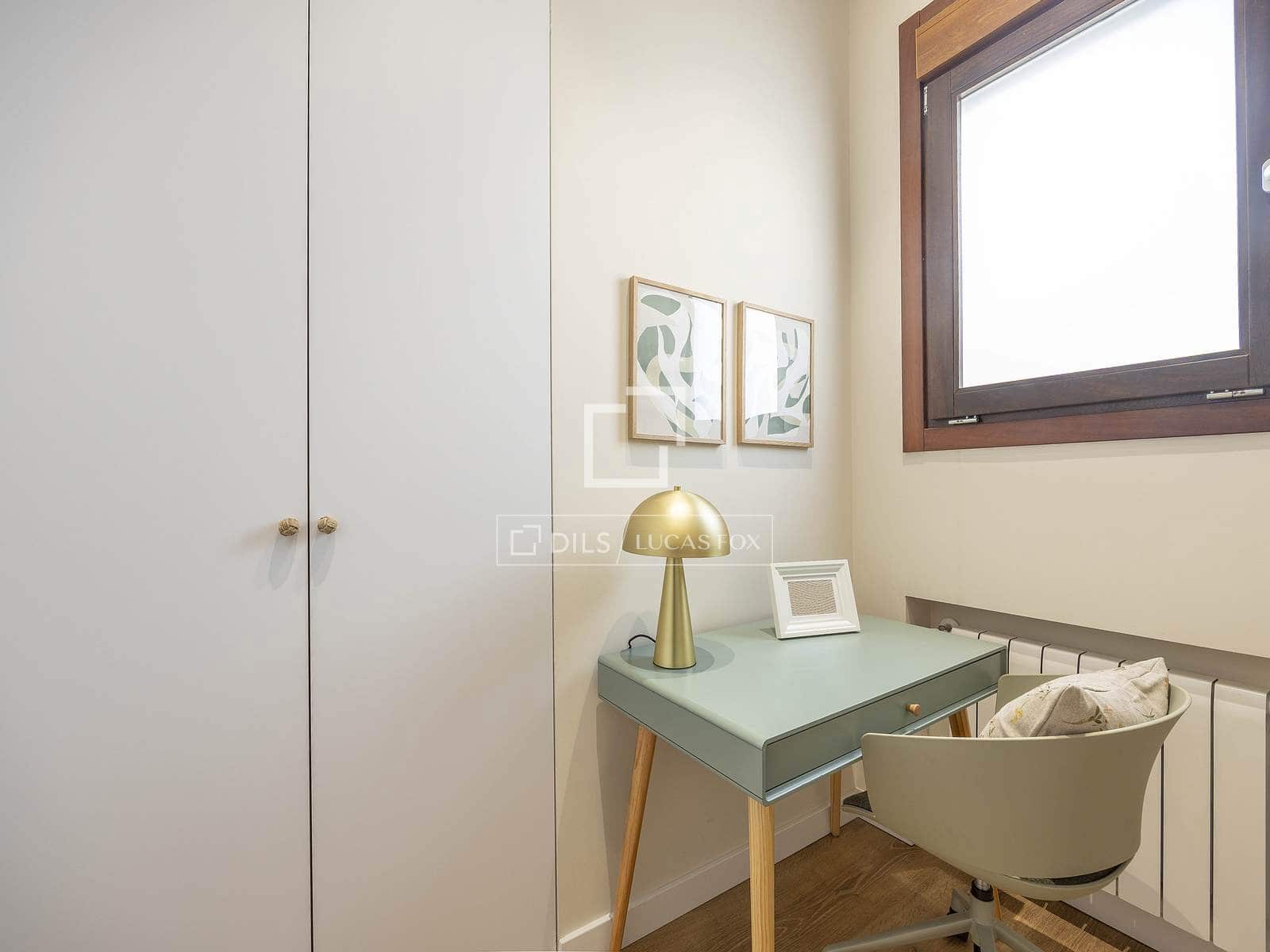 5 makuuhuone Huvila vuokrattavana paikassa Valencia kaupunki mukana uima-altaan 
autotalli - 5 500 € (Ref: 9635060)