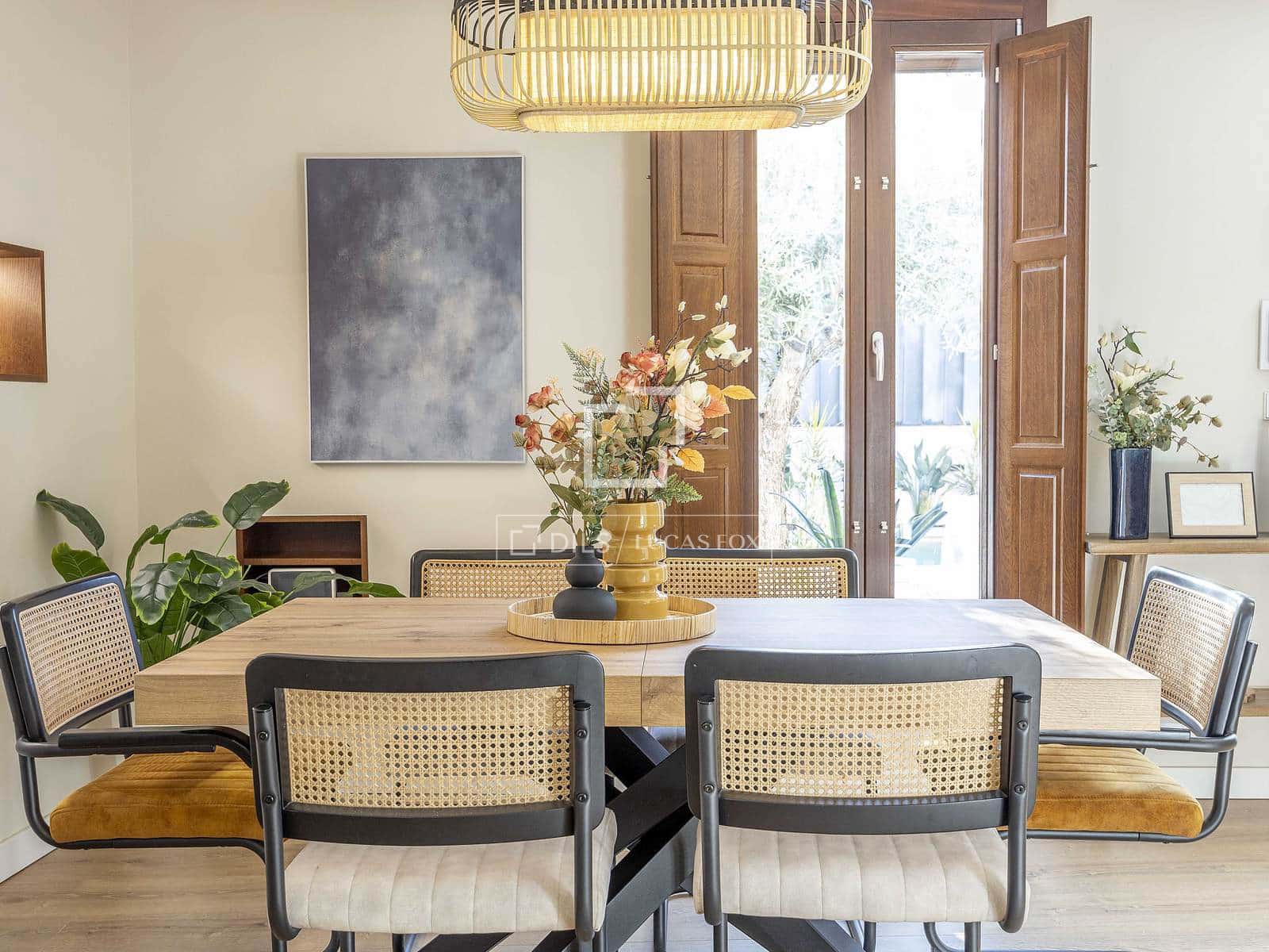 5 makuuhuone Huvila vuokrattavana paikassa Valencia kaupunki mukana uima-altaan 
autotalli - 5 500 € (Ref: 9635060)