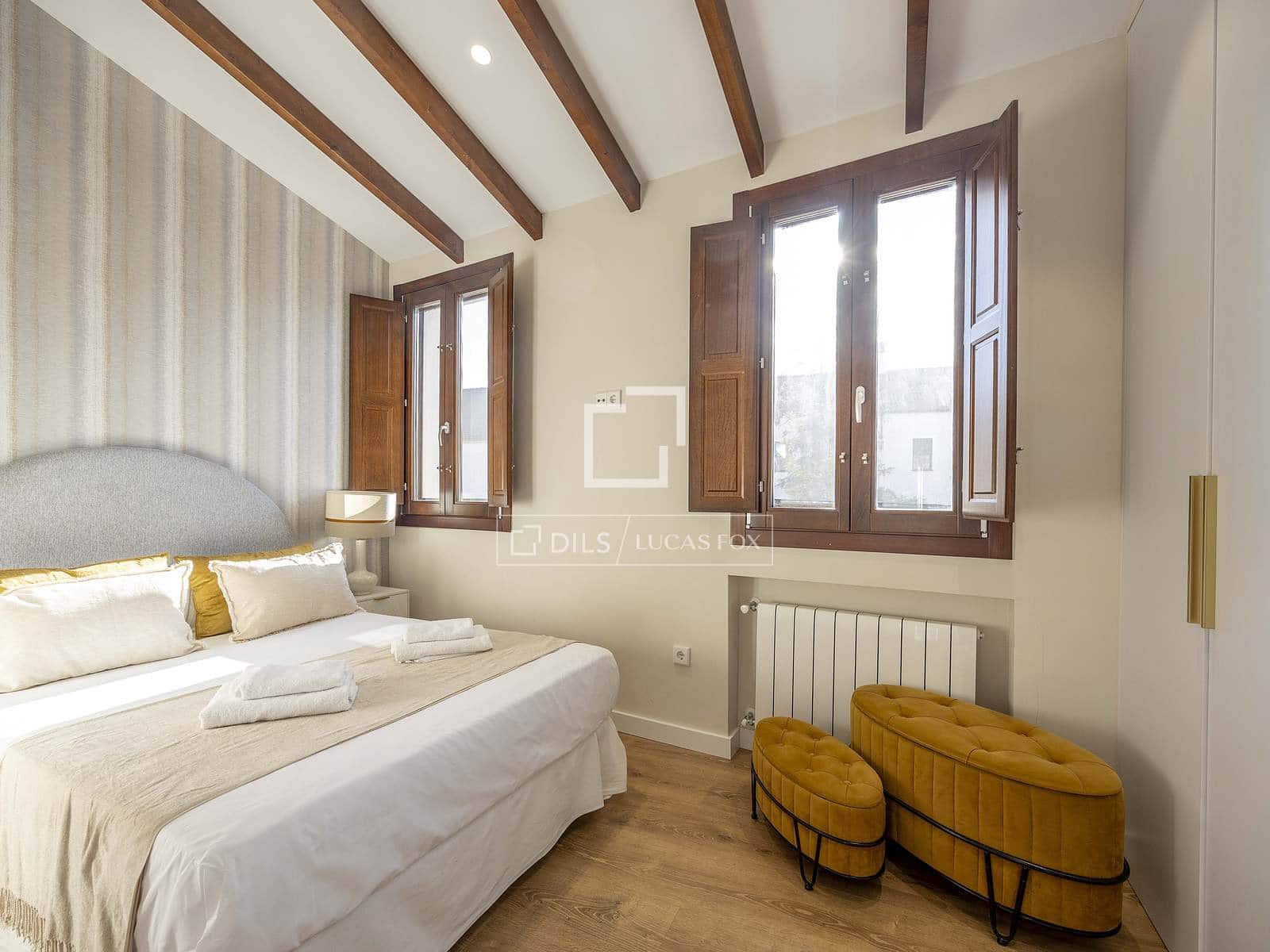 5 makuuhuone Huvila vuokrattavana paikassa Valencia kaupunki mukana uima-altaan 
autotalli - 5 500 € (Ref: 9635060)