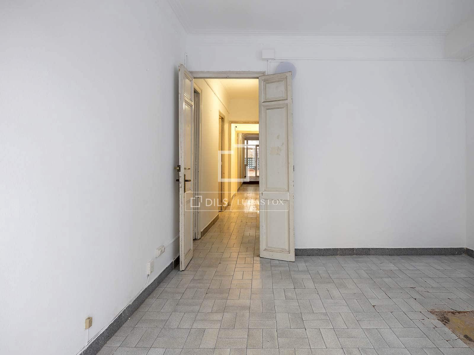 5 Zimmer Apartment zu verkaufen in Barcelona Stadt - 635.000 € (Ref: 9635061)
