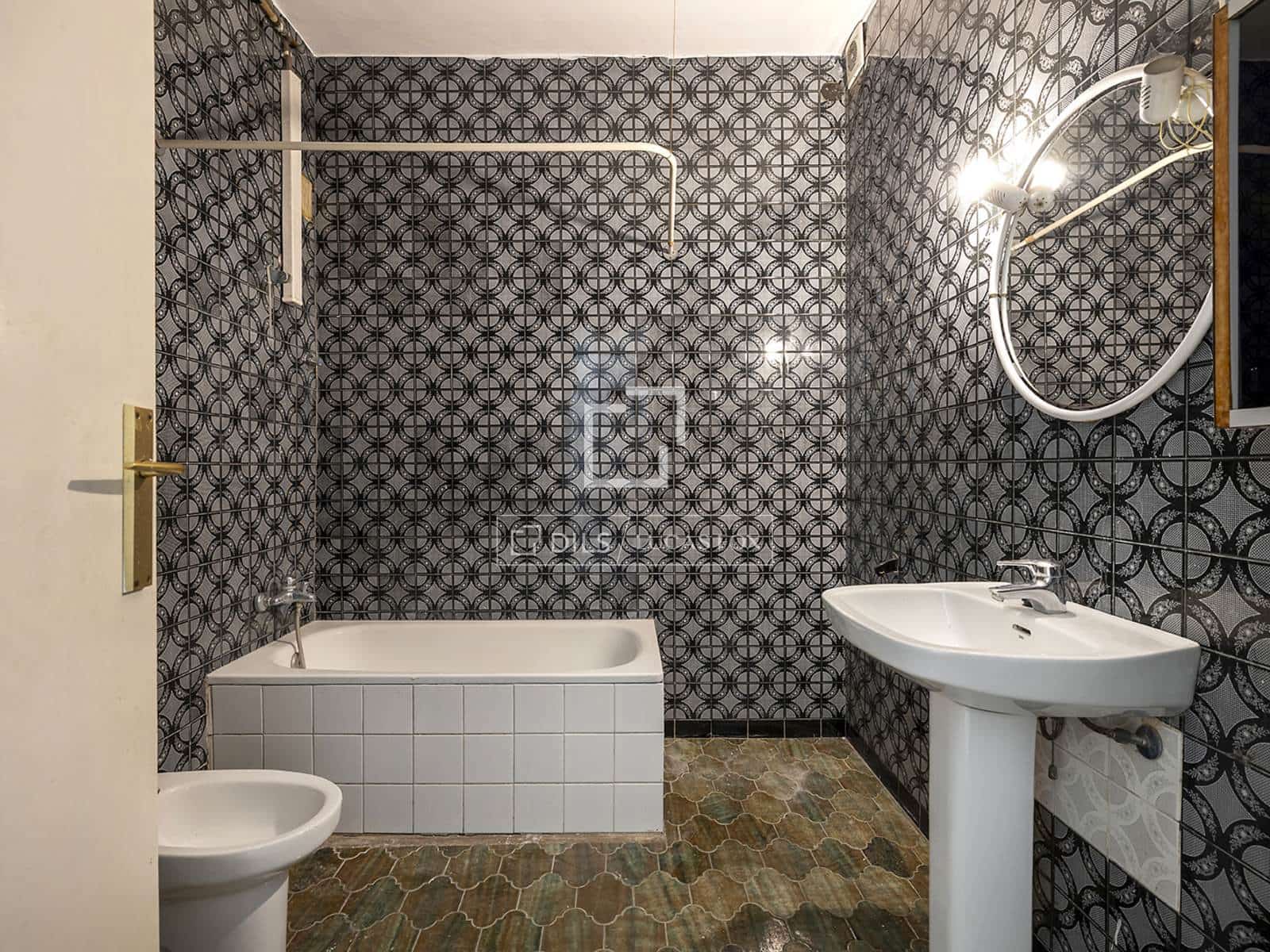 5 Zimmer Apartment zu verkaufen in Barcelona Stadt - 635.000 € (Ref: 9635061)